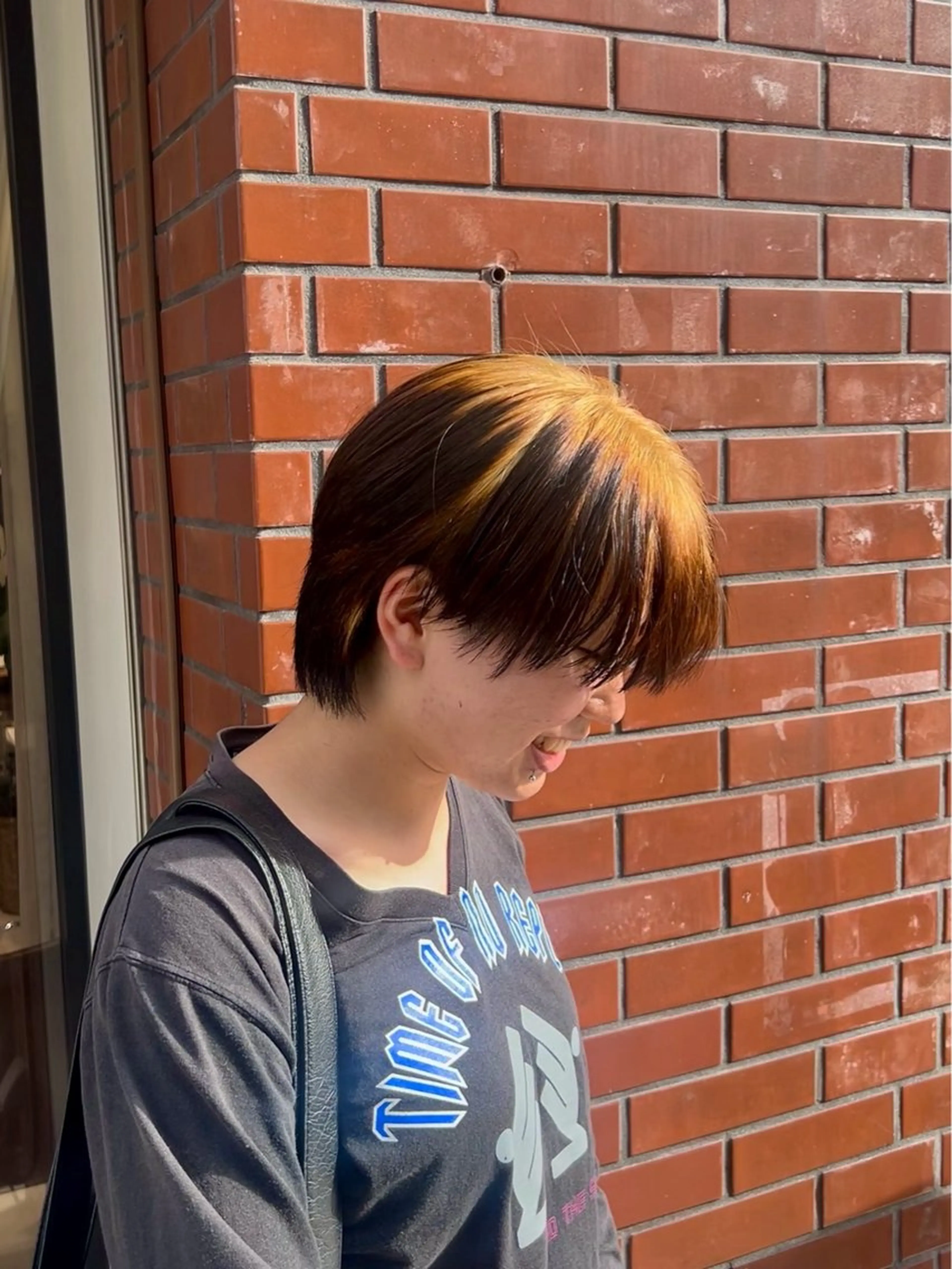 ショート カラー ダブルカラー ハイトーンカラー インナーカラー ボブ ショートヘア ヘアカラー 保坂 駿太郎のヘアスタイル