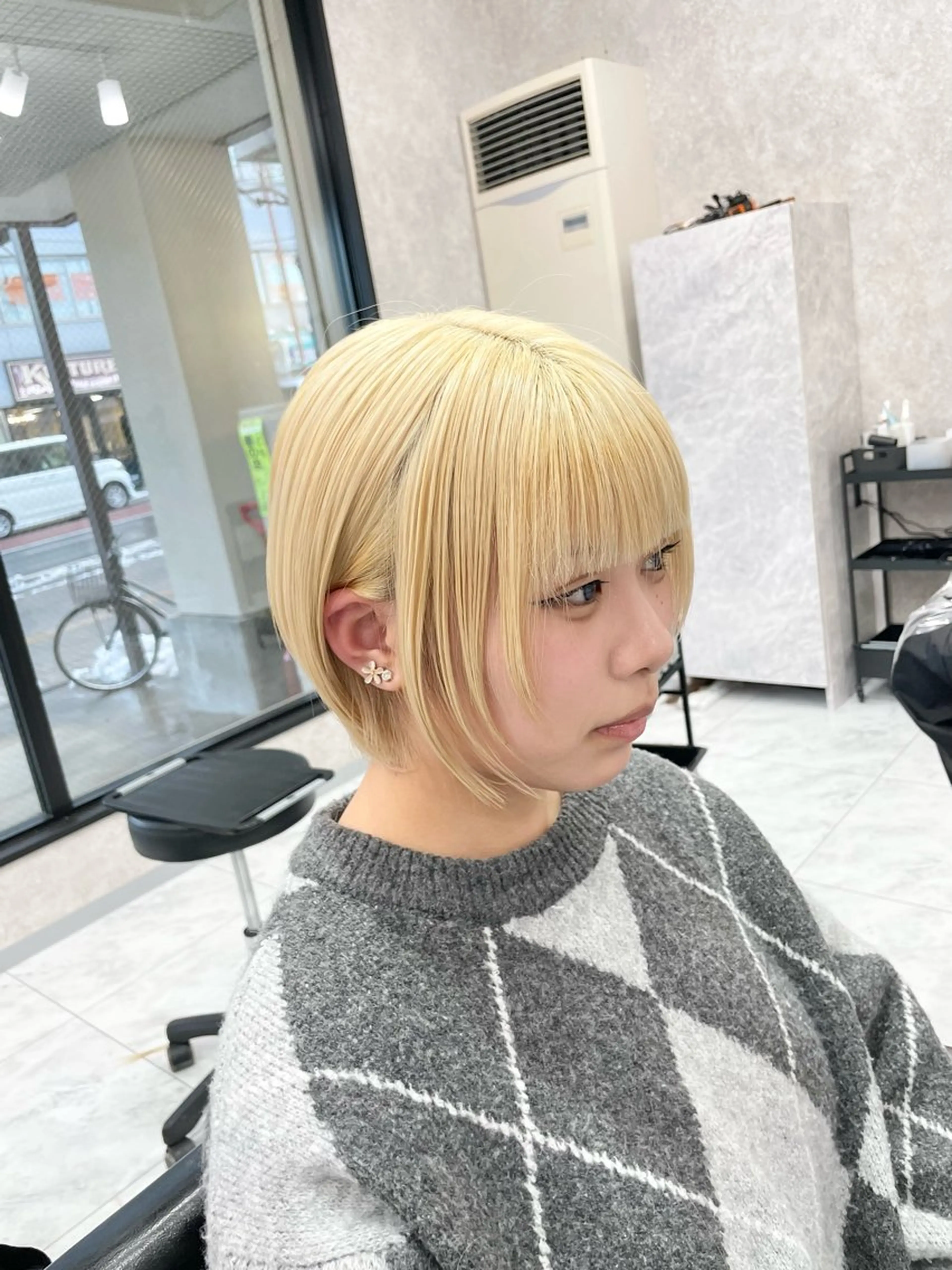 ショート 🦋ハイトーン🦋 石山 希理🦋のヘアスタイル