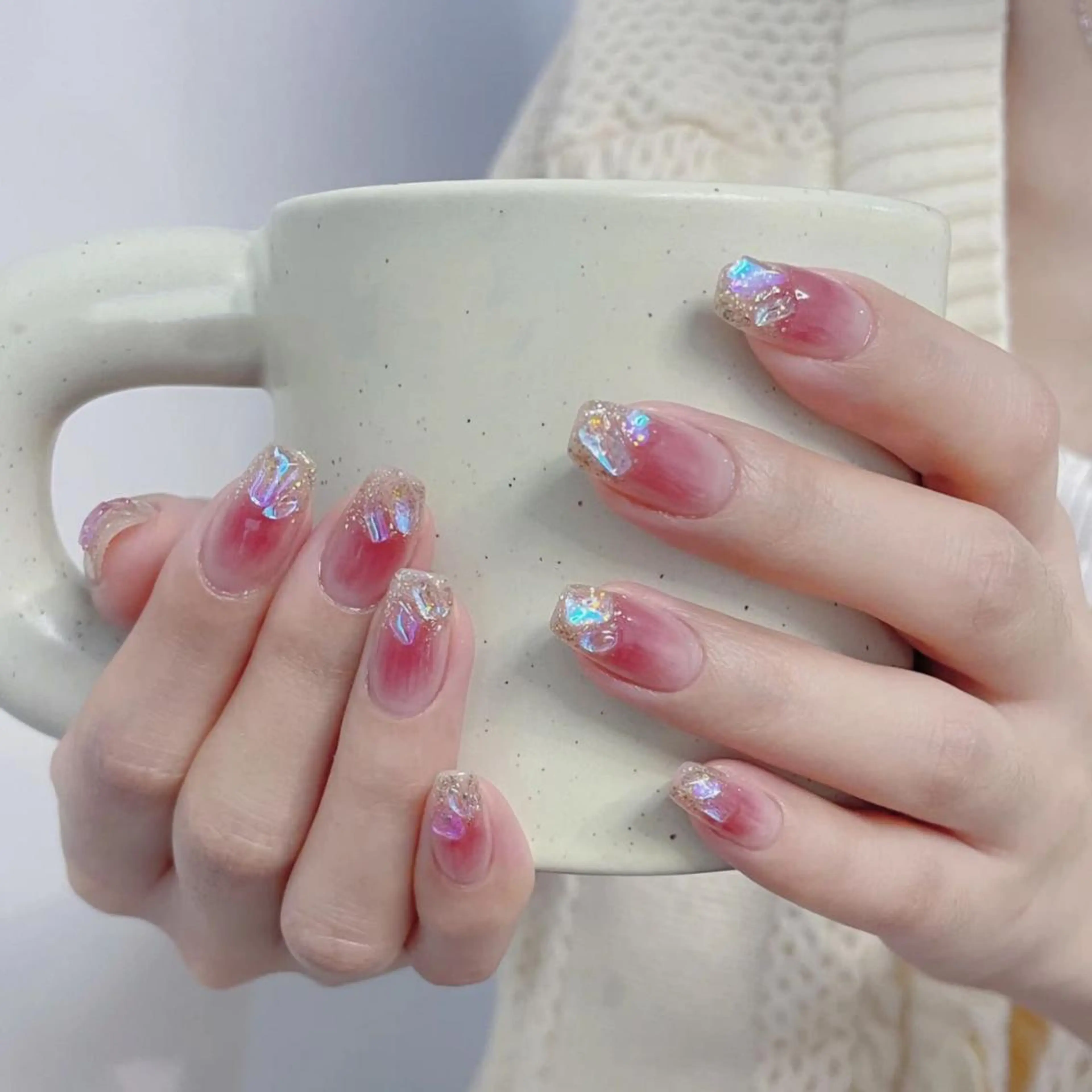 ネイル Queens PUPUのネイルデザイン