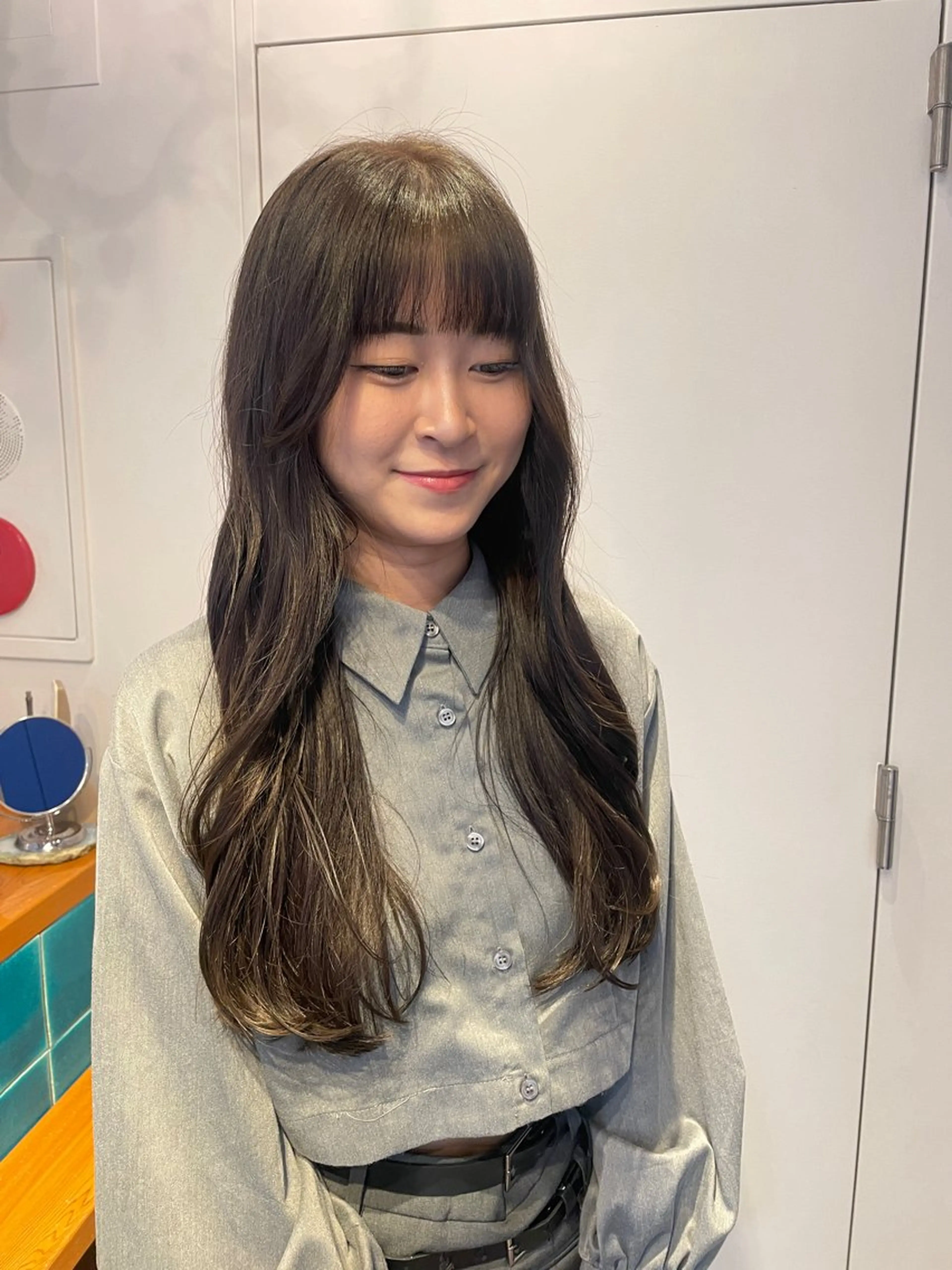 セミロング カラー RIN／韓国ヘア レイヤーカットのヘアスタイル