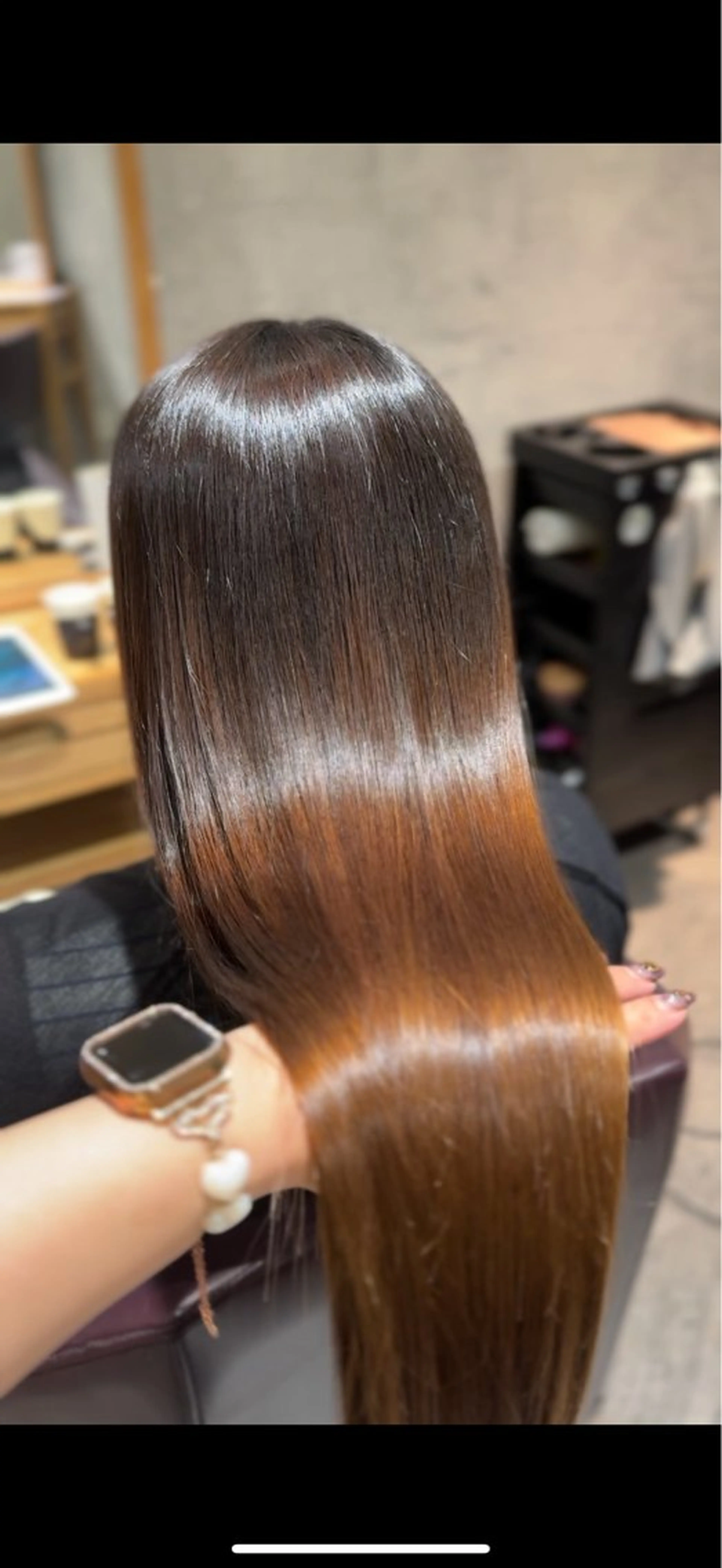 ロング パーマ Afinar  乃空（ノア）のヘアスタイル