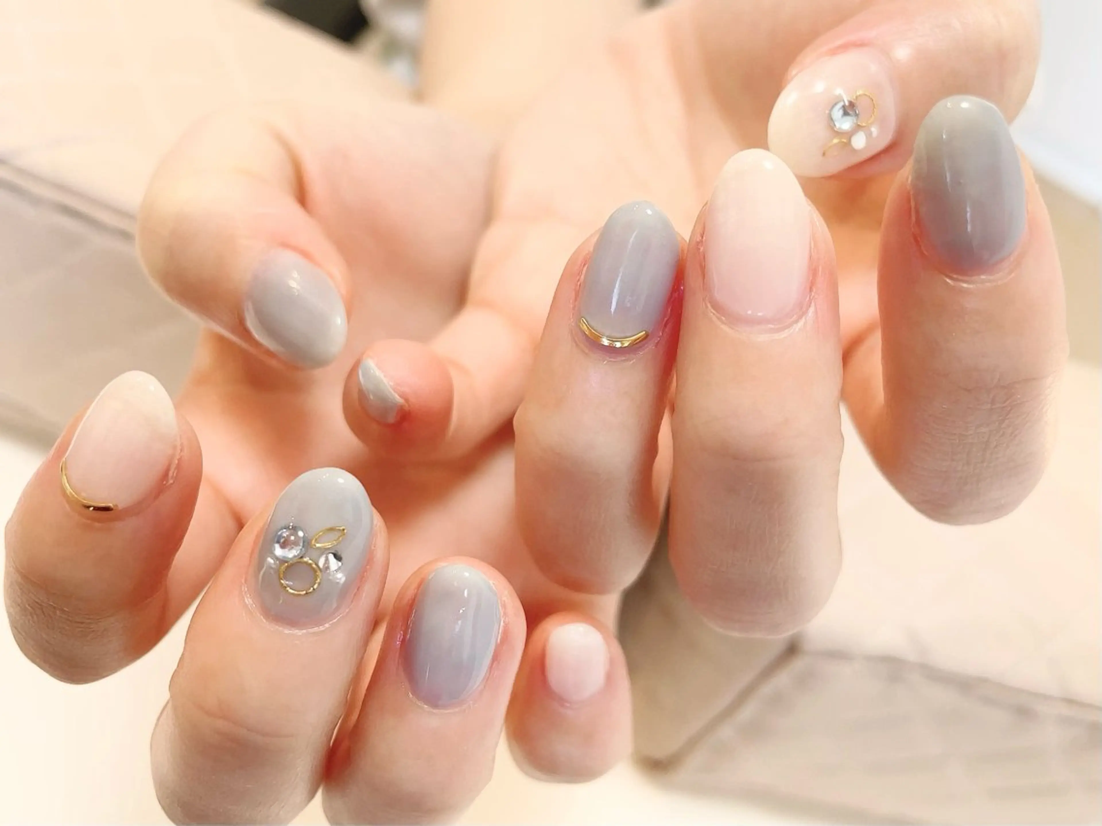ネイル manis .のネイルデザイン