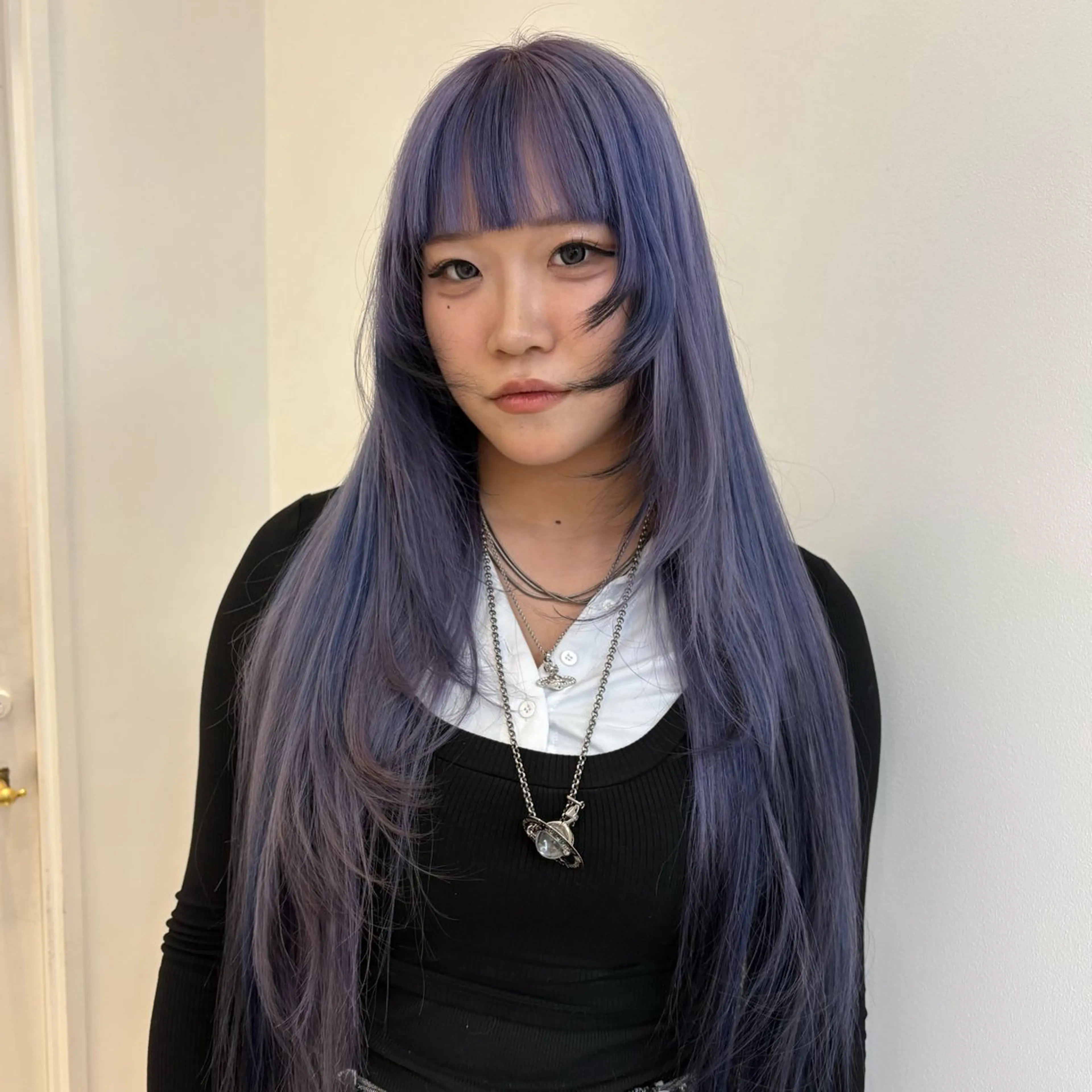 ロング カラー ヘアカラー トリートメント HIKARI🐈‍⬛ ハイトーン×デザインのヘアスタイル