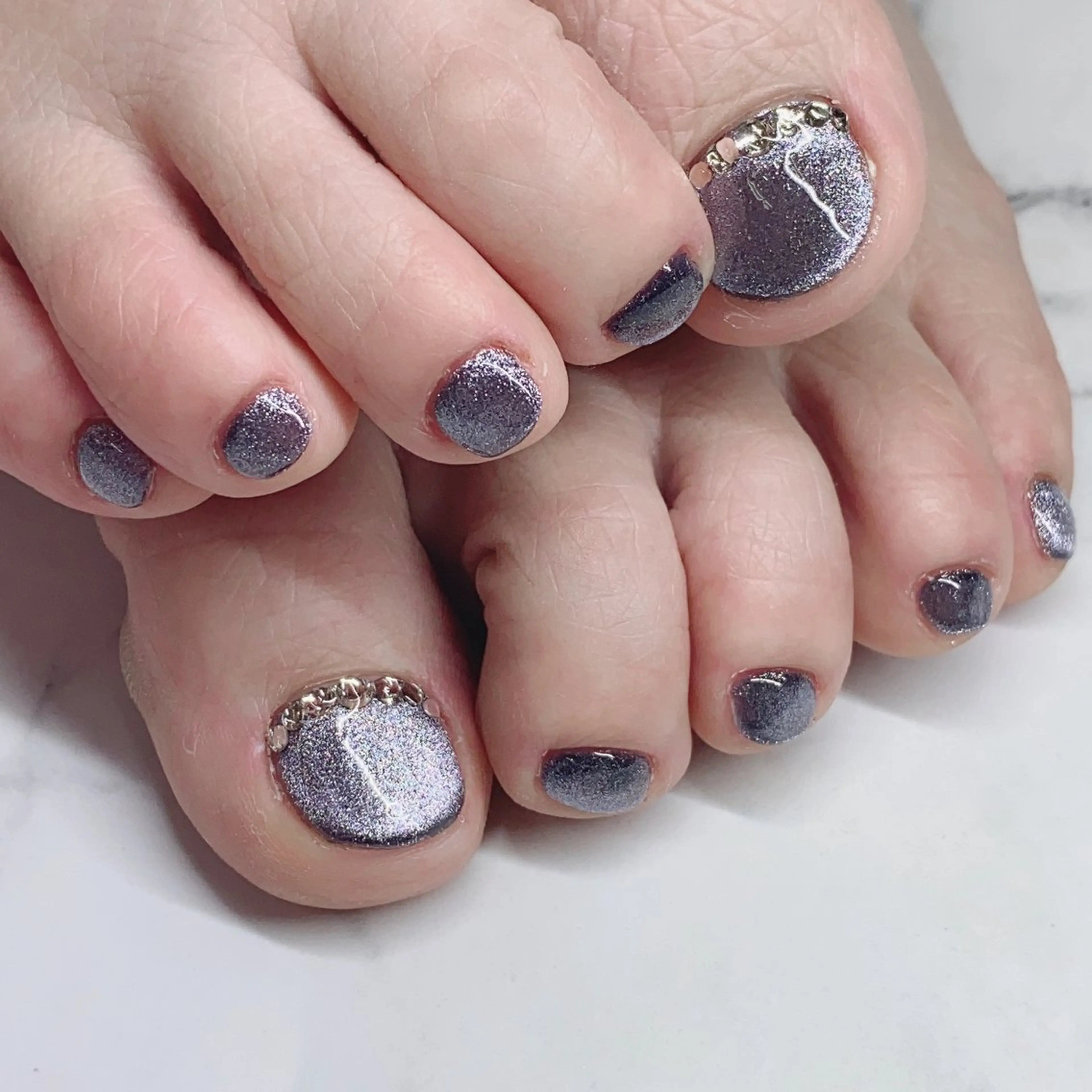 ネイル フットネイル 石原 夕華のネイルデザイン