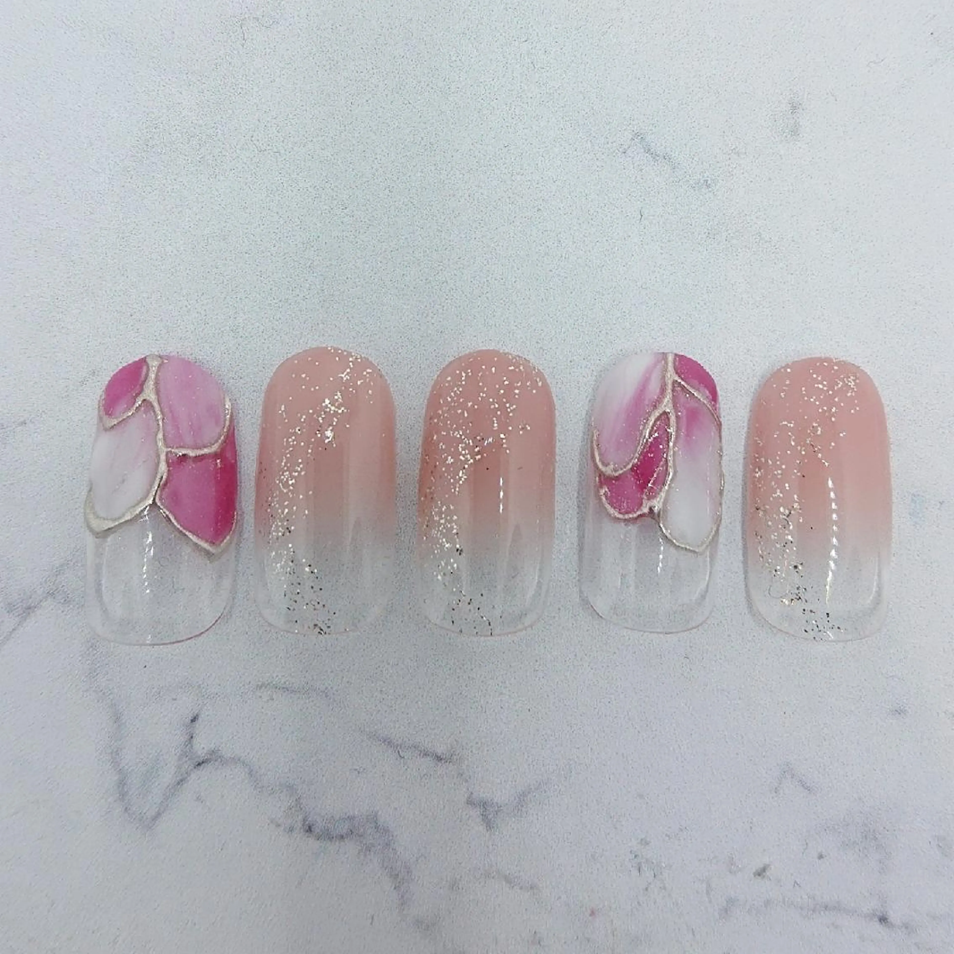 ネイル みー shakushiroのネイルデザイン