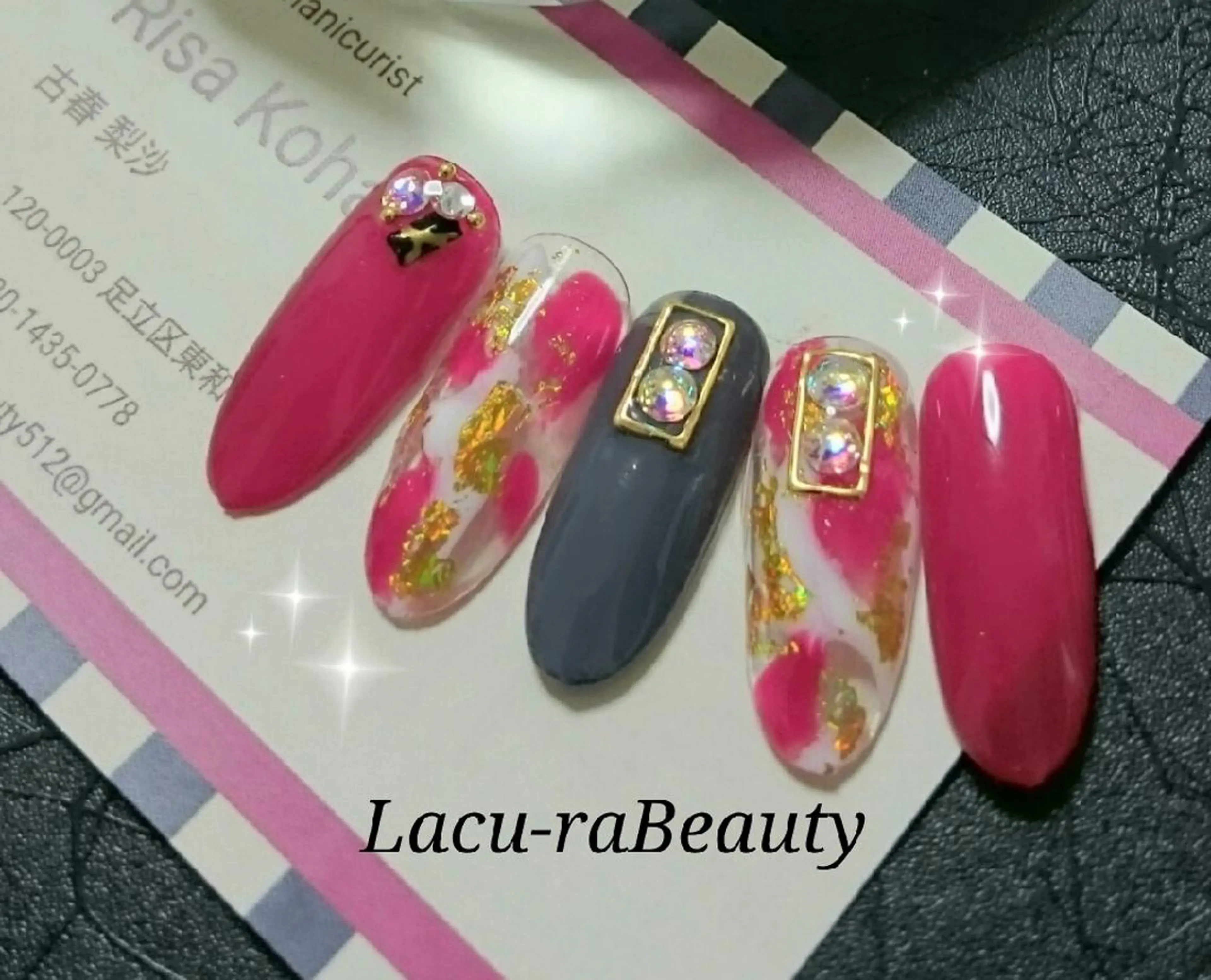 ネイル 小顔と腸の専門店 ラクーラビューティのエステ・リラクイメージ