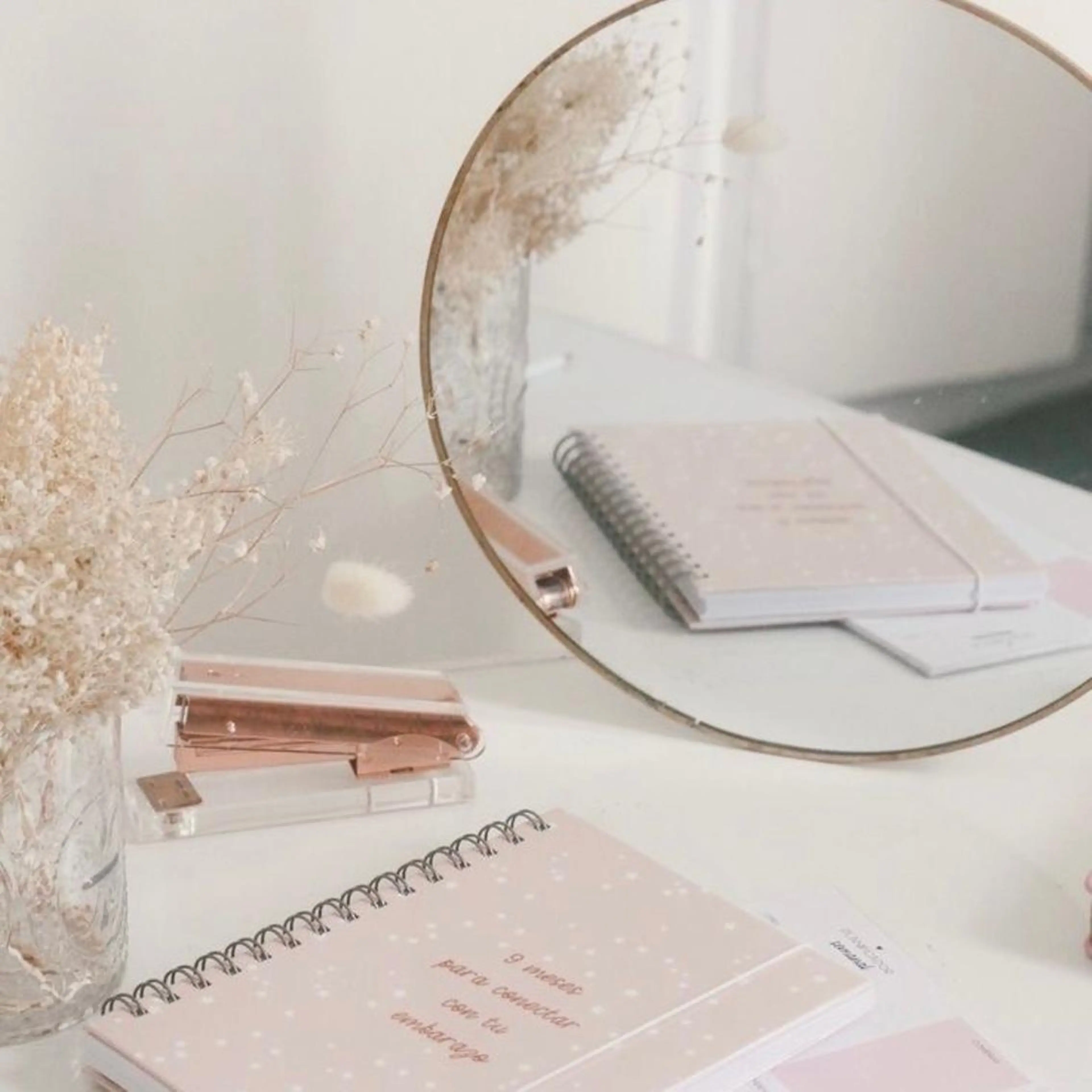 メンズ マツエク・マツパ アイブロウ Lash&brow PORTE269布施店所属・brace 竹田愛海のエステ・リラクイメージ