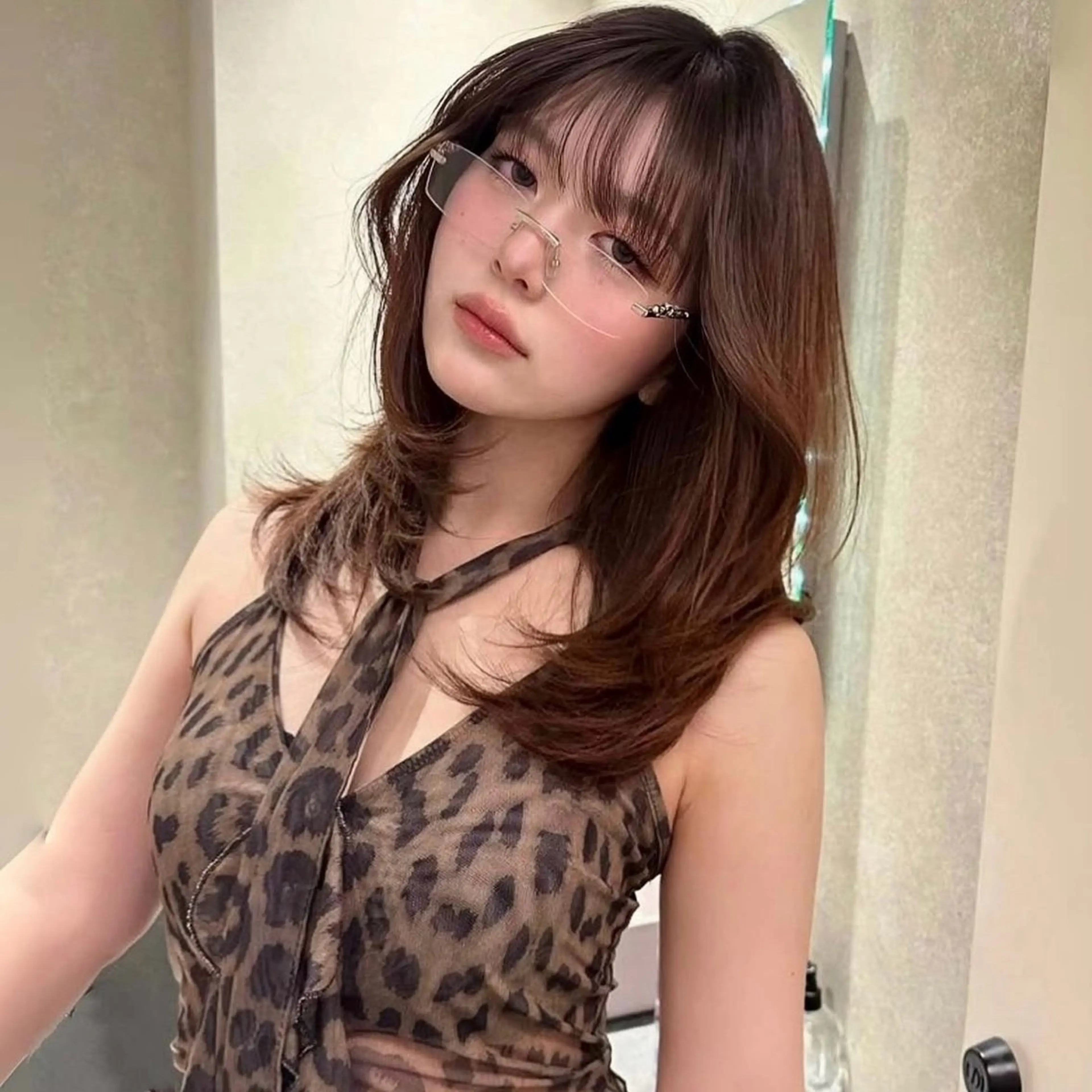 ミディアム カラー ヘアカラー ブラウン/暖色/レイ ヤー/ココトキ🌺のヘアスタイル