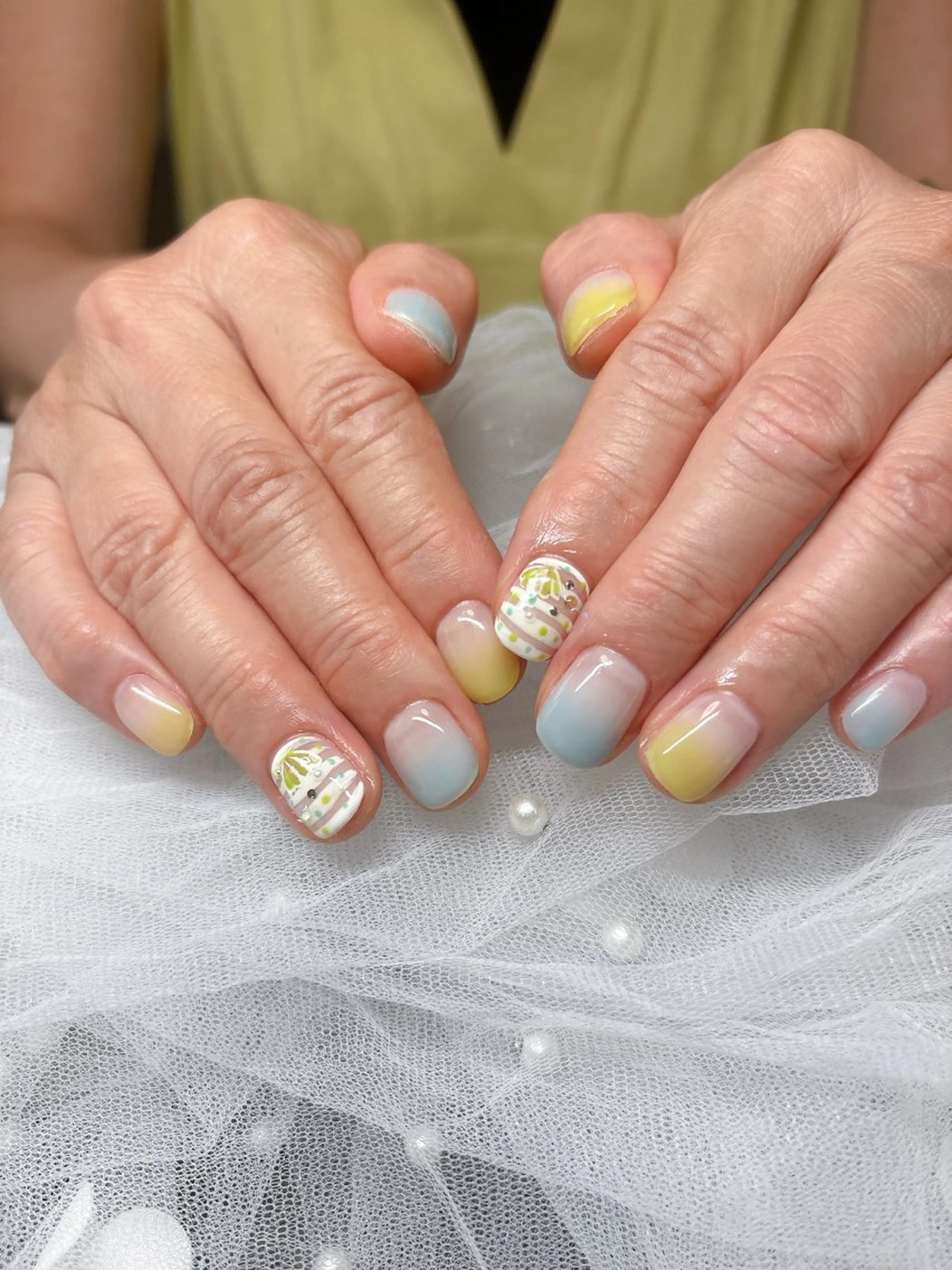 ネイル PLUM  BELL 横浜自宅ネイルのネイルデザイン