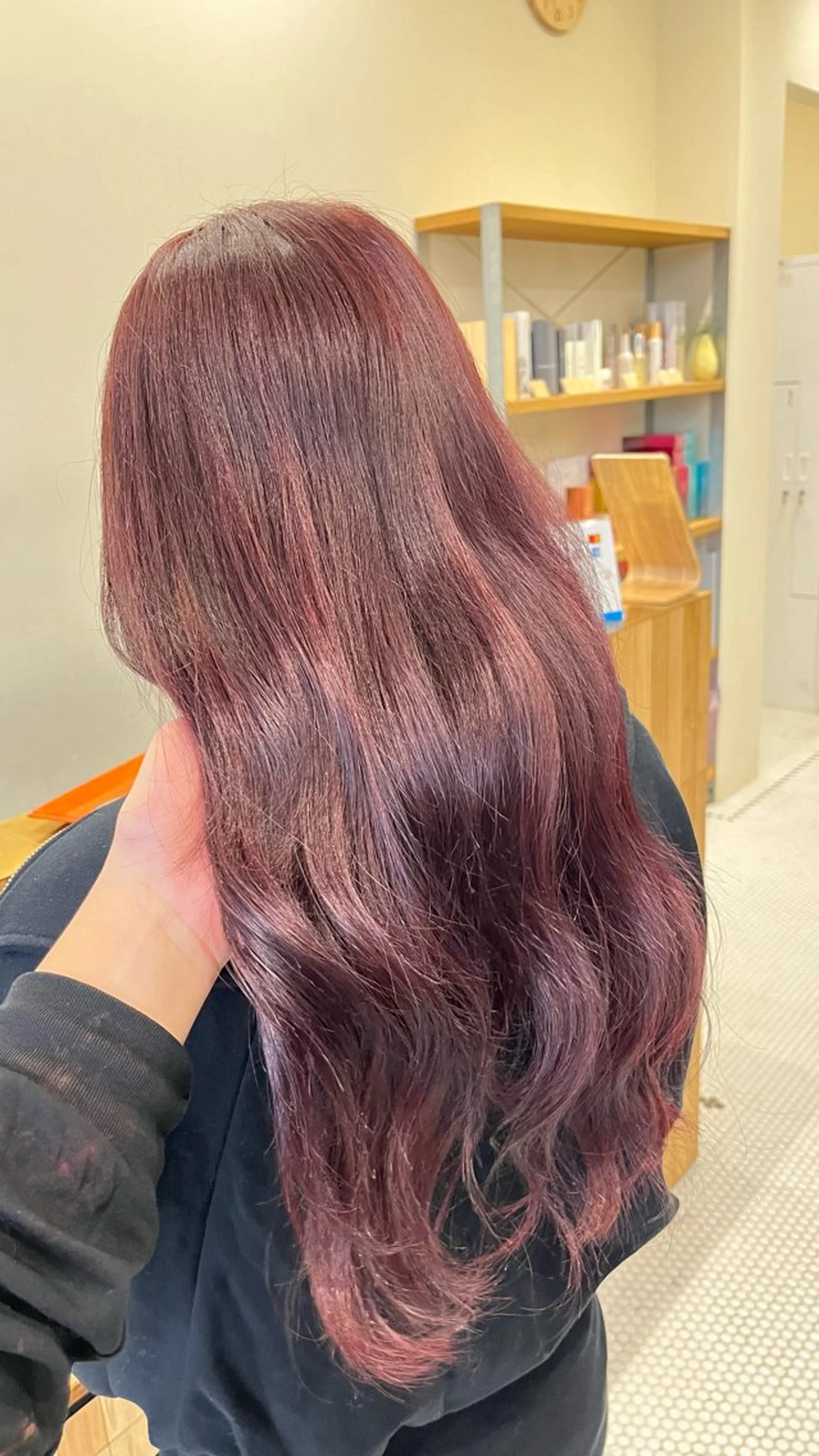 ロング ヘアカラー 韓国レイヤーカット/ ハイトーン/マアヤのヘアスタイル