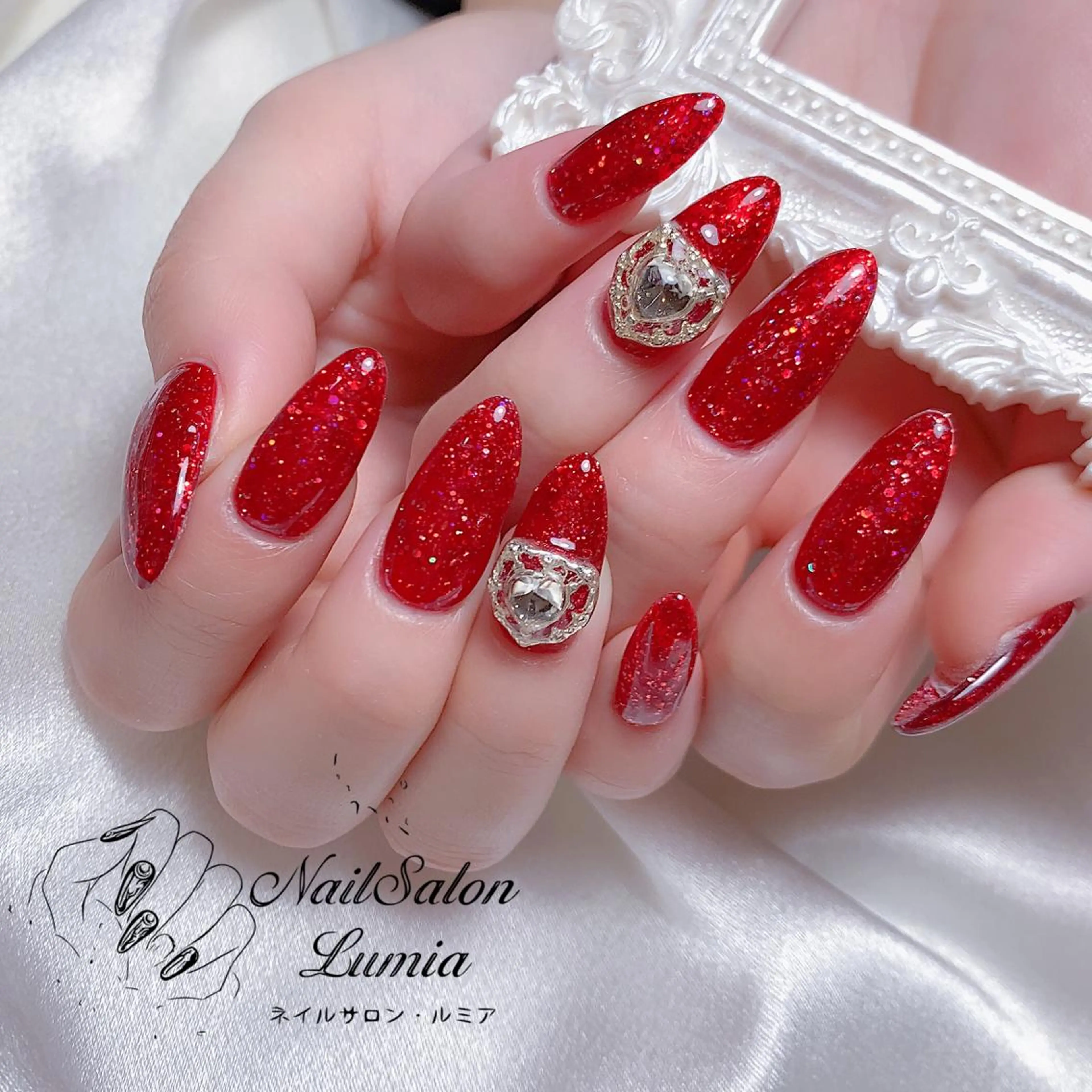 ネイル ハンドネイル ネイルサロン ルミア Lumia 店長のネイルデザイン