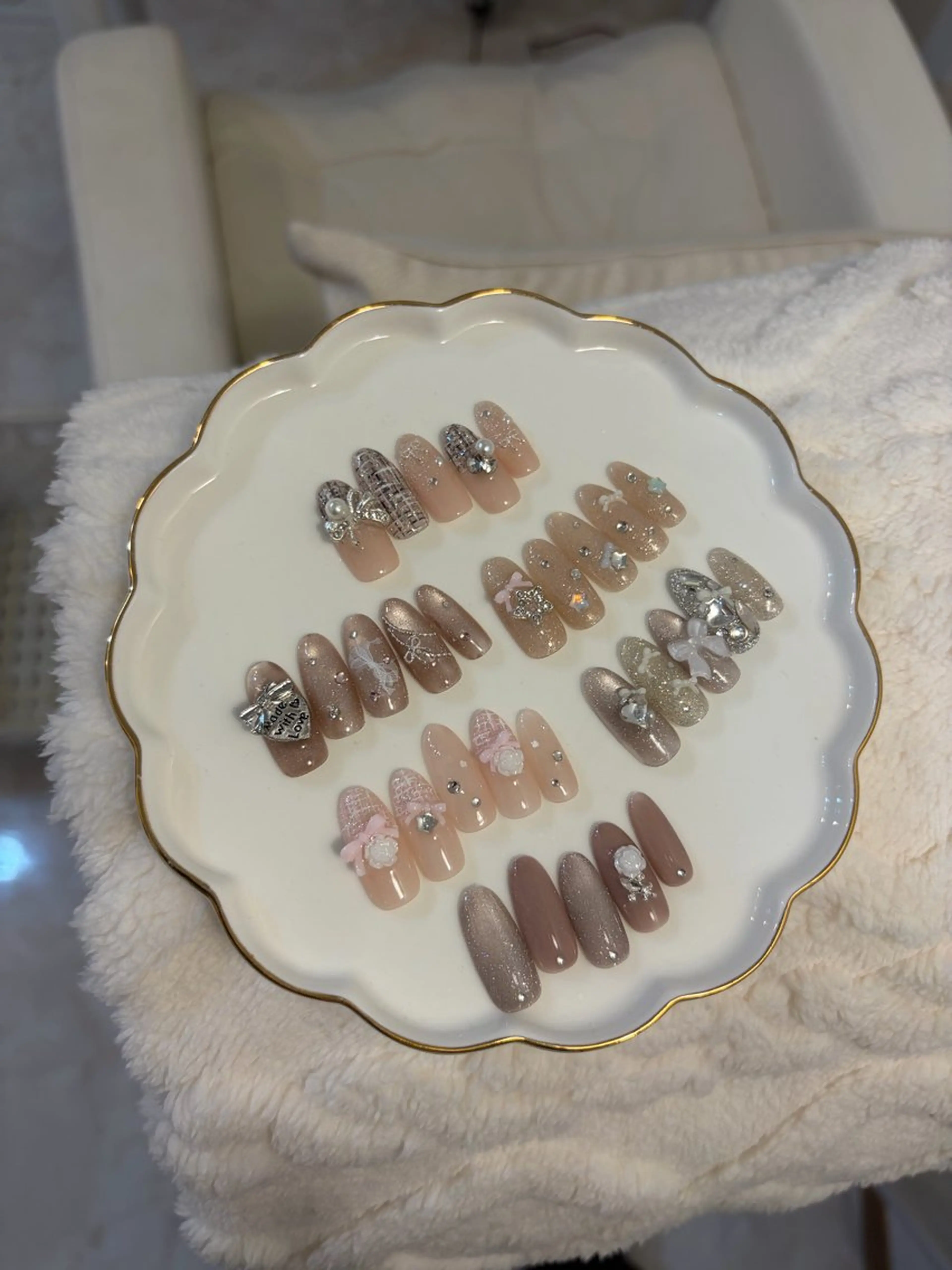 ネイル ハンドネイル ViViA momokaのネイルデザイン