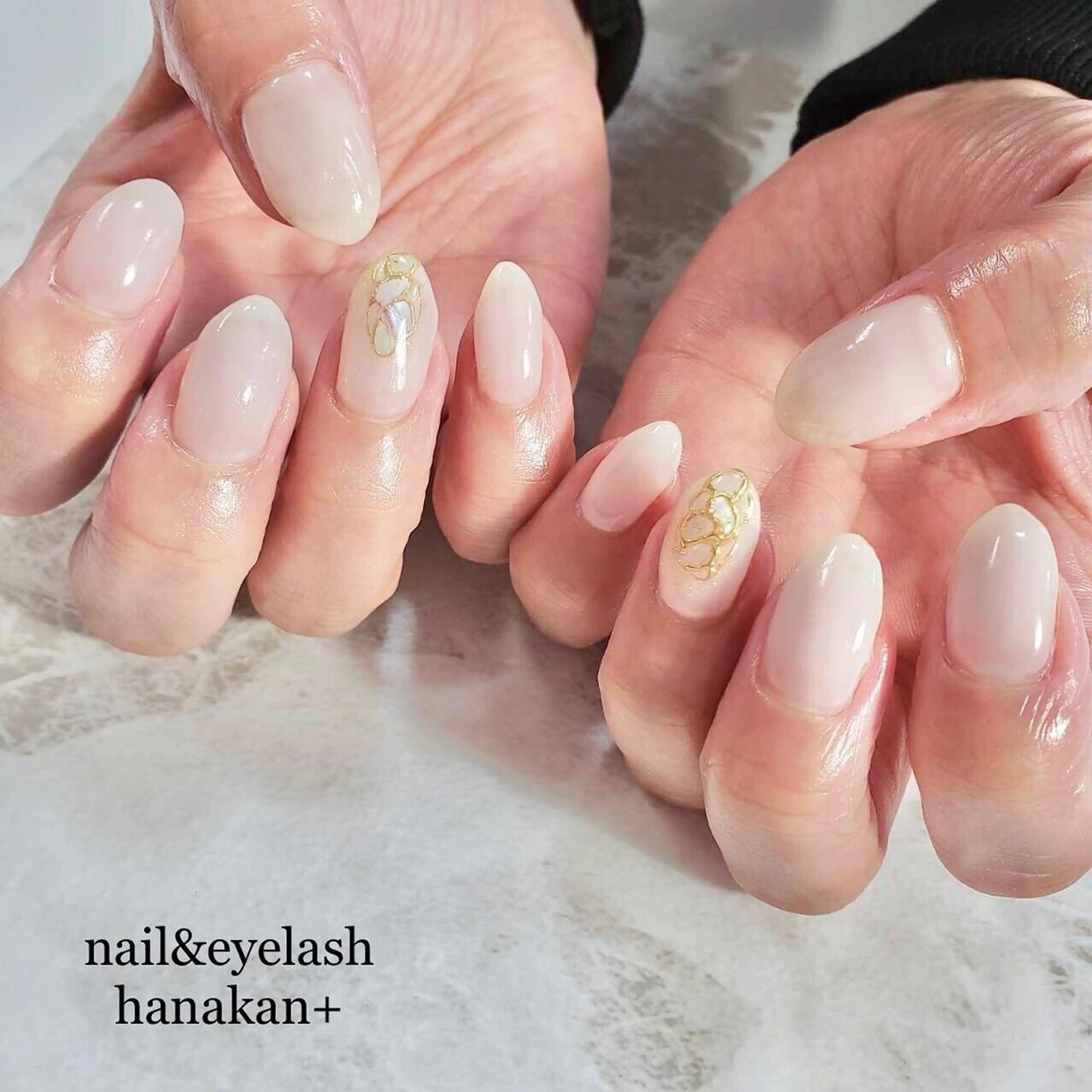 《新規》オフケア込み　ワンカラー(アート２本付き)の写真