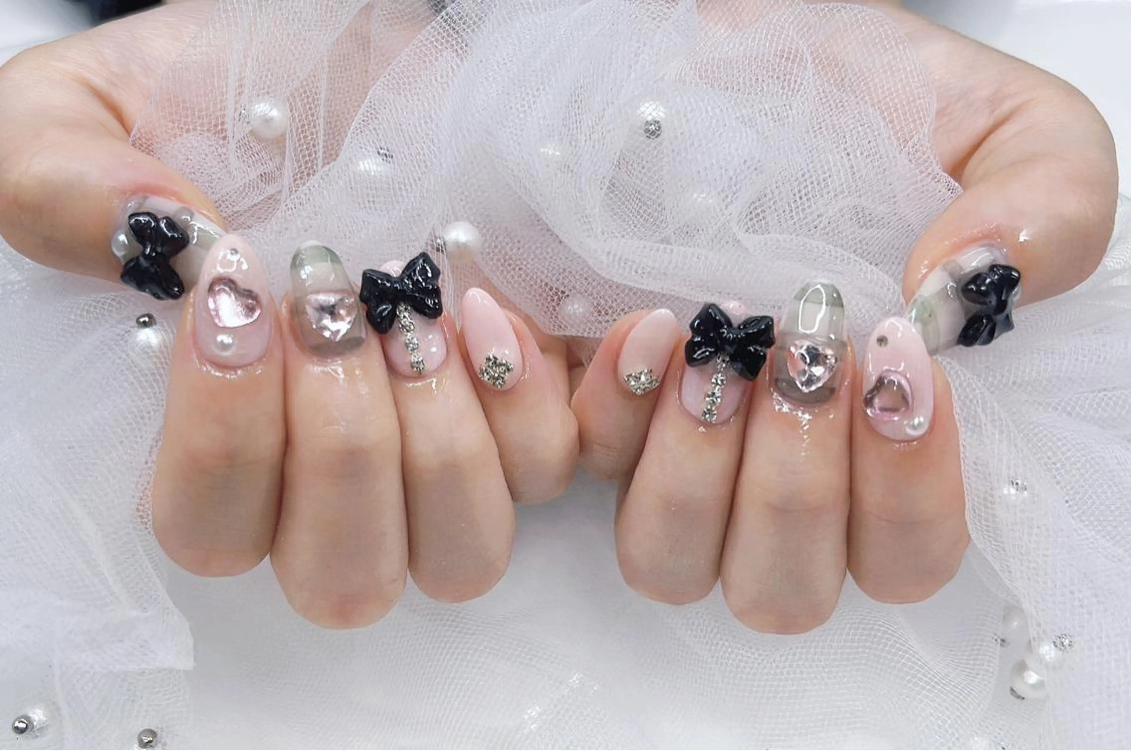 ネイル ハヤシ ミカのネイルデザイン