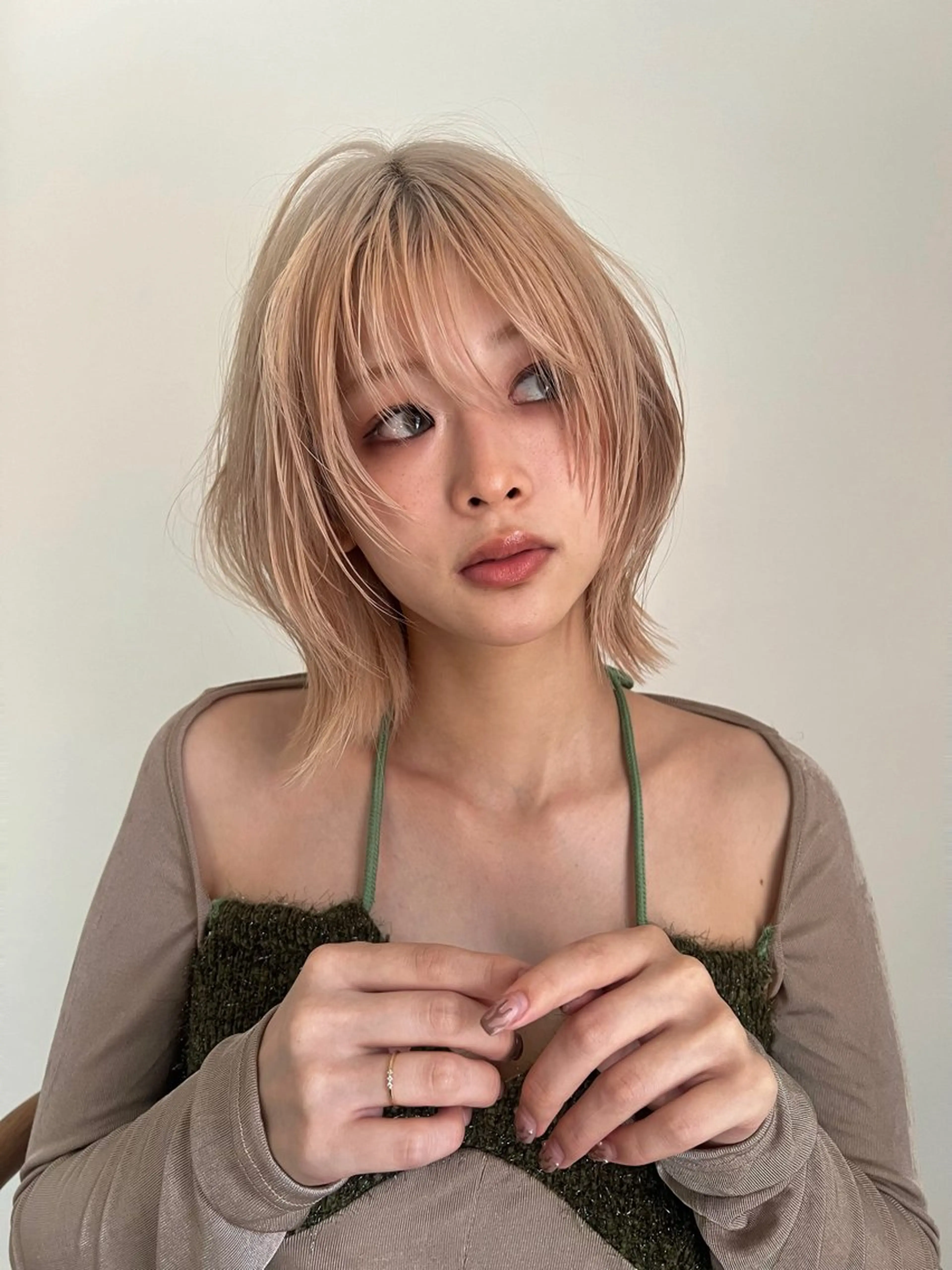 「✨11・12月限定ダブルカラー✨」 カット+ブリーチ+前処理付きカラー+髪質改善トリートメントの写真