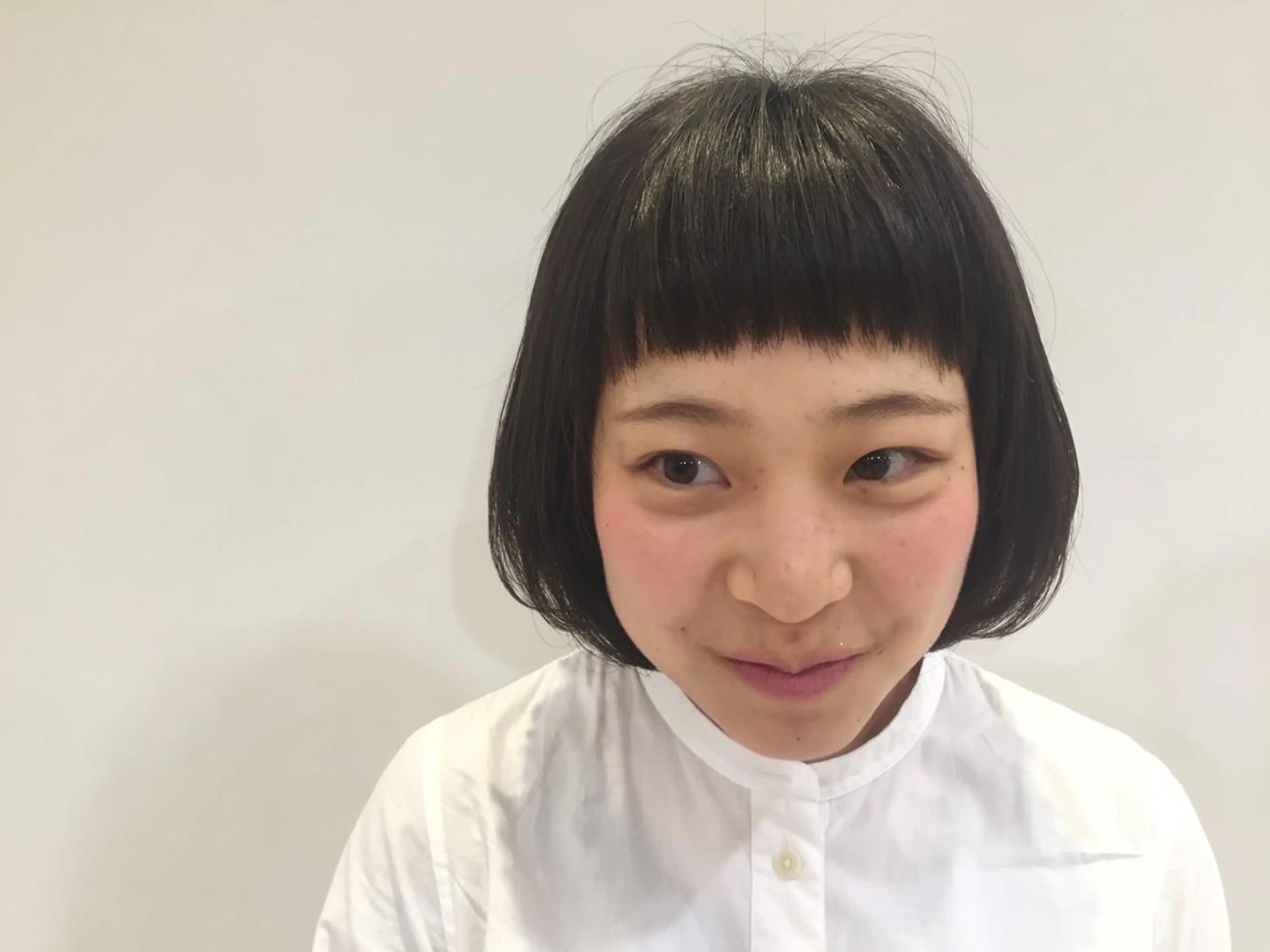 ショート ボブ GO TODAY SHAiRE SALON　下北沢店所属・冨永 志穂の眉毛・アイブロウイメージ