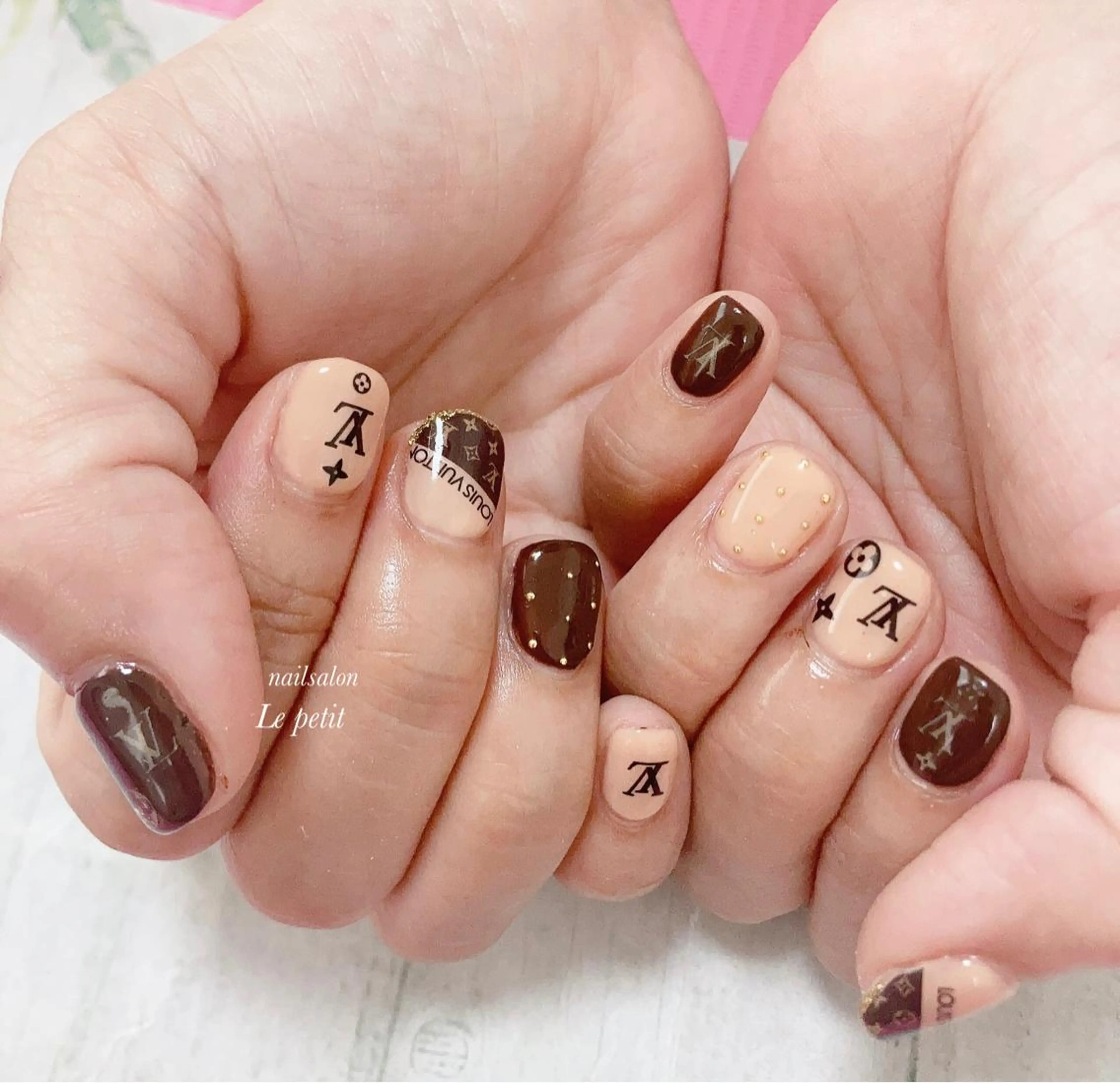 ネイル 石野 広佳のネイルデザイン