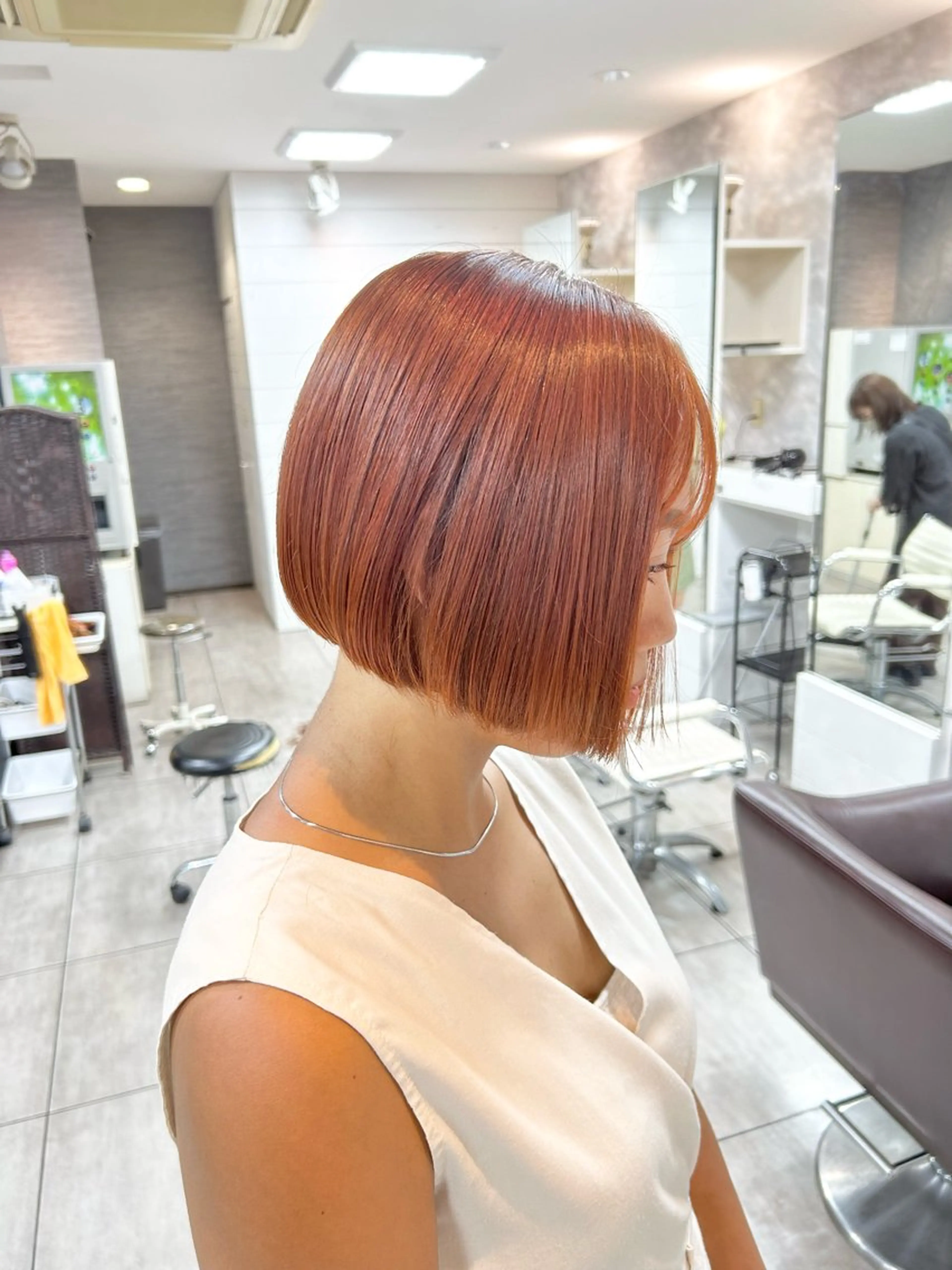 ショート カット ヘアカラー 🫧艶髪カラー🫧 森本くるみのヘアスタイル