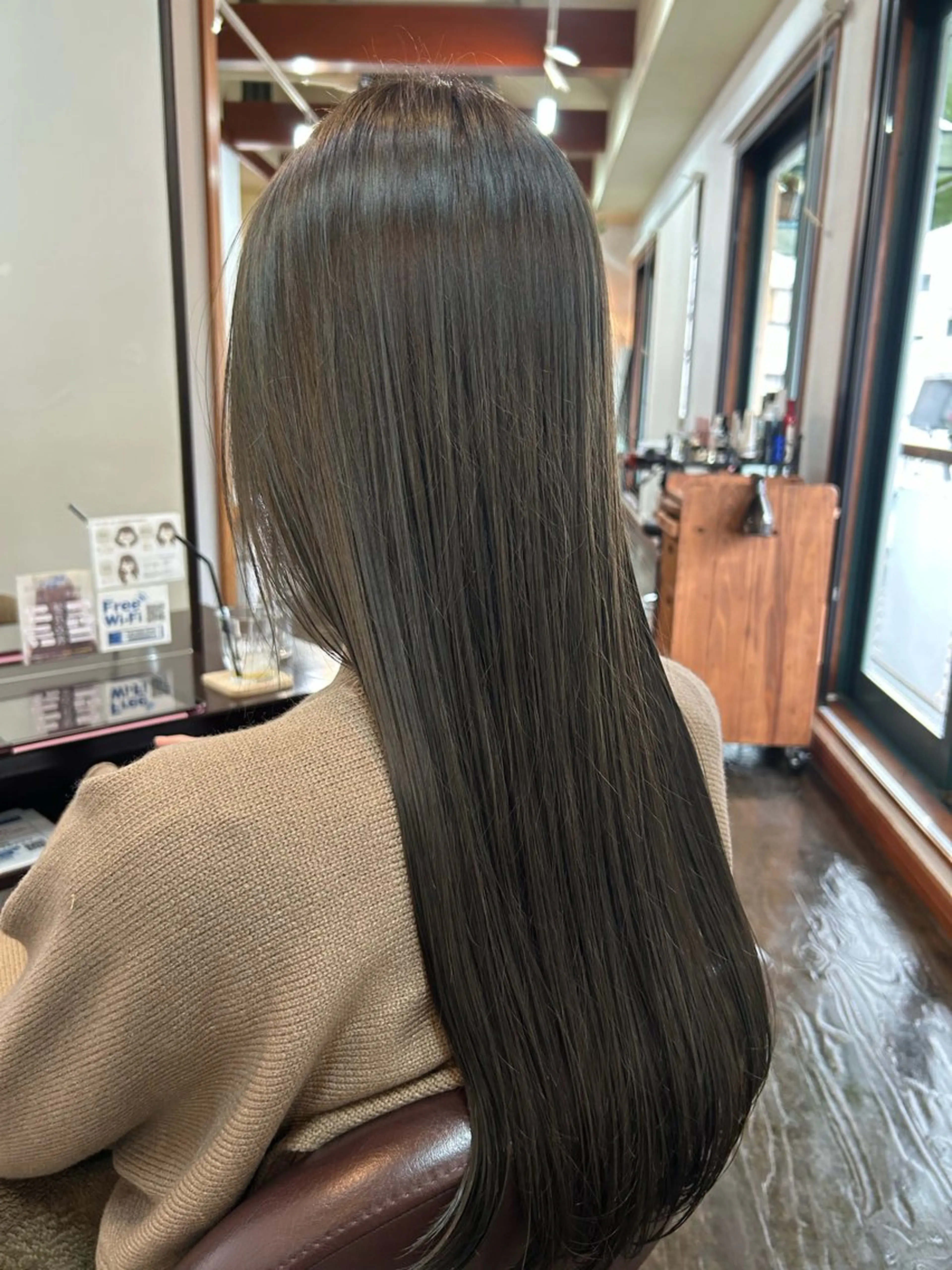 カラー オリーブカラー 坂本 瑞季 🤍 髪質改善のヘアスタイル