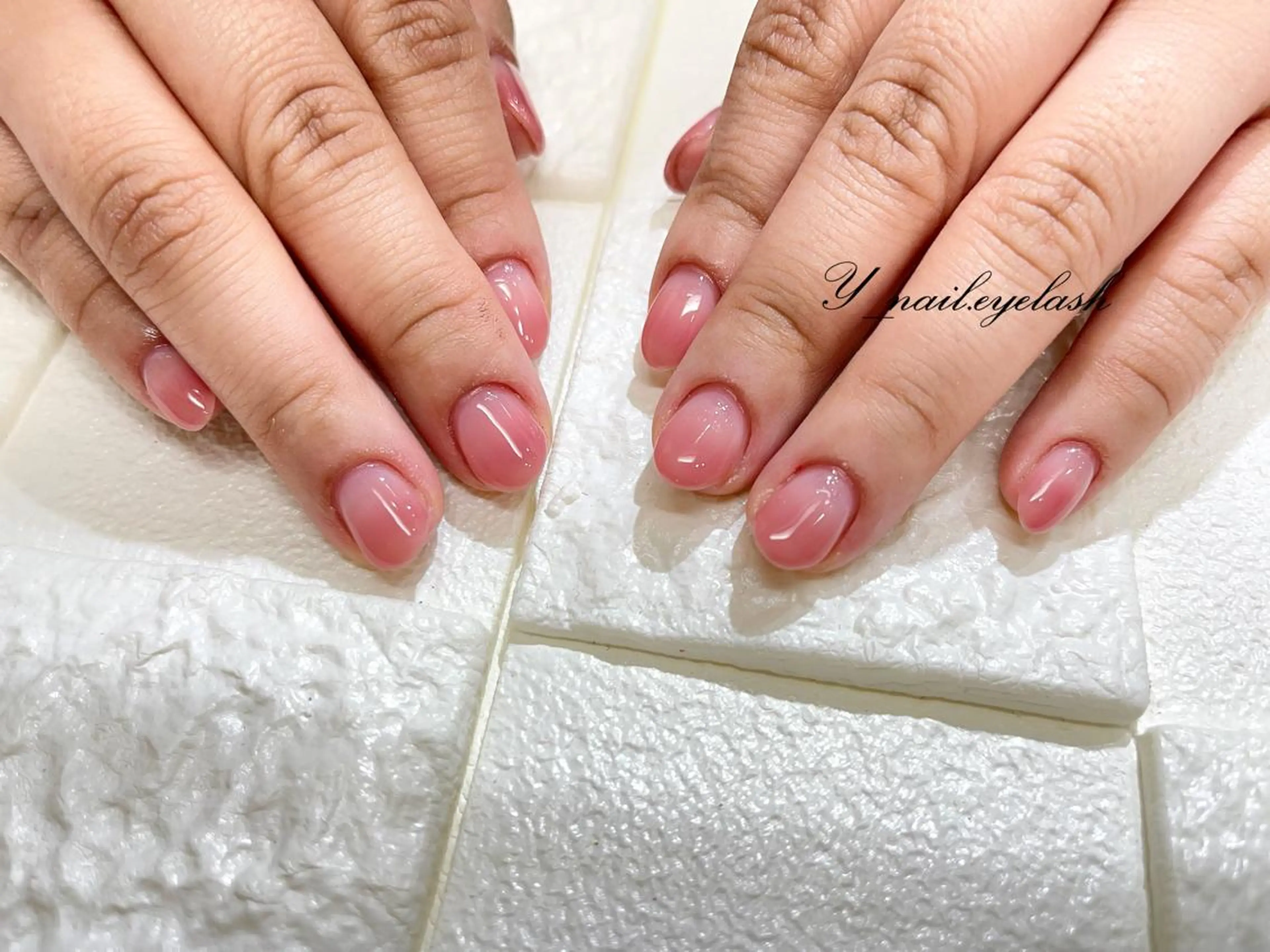 ネイル グラデーション ピンク Umi nail& eyelashのネイルデザイン