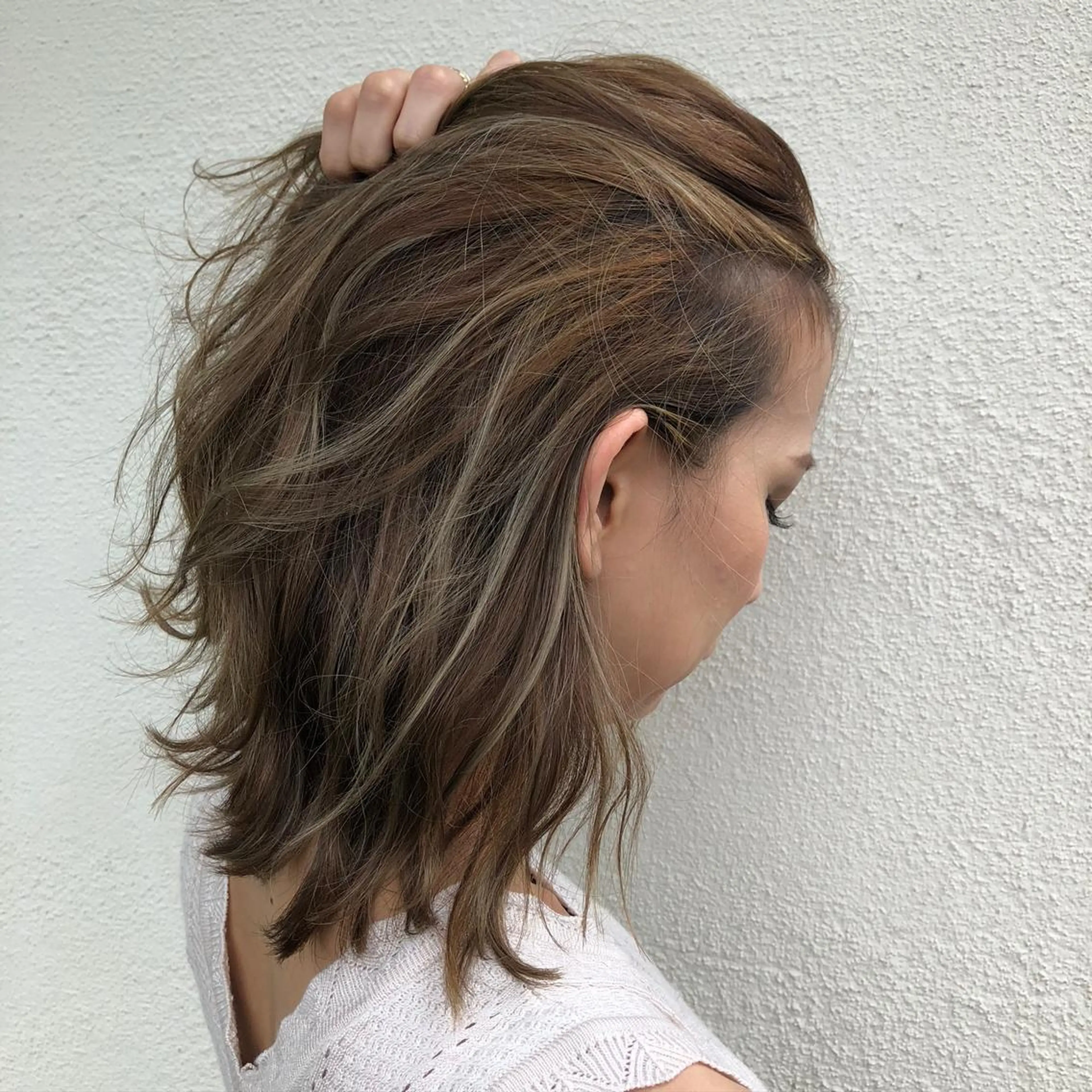 ショート カラー ベージュカラー ハイライトカラー ハイライト CHAiL所属・カラーエクステ koukiのヘアスタイル