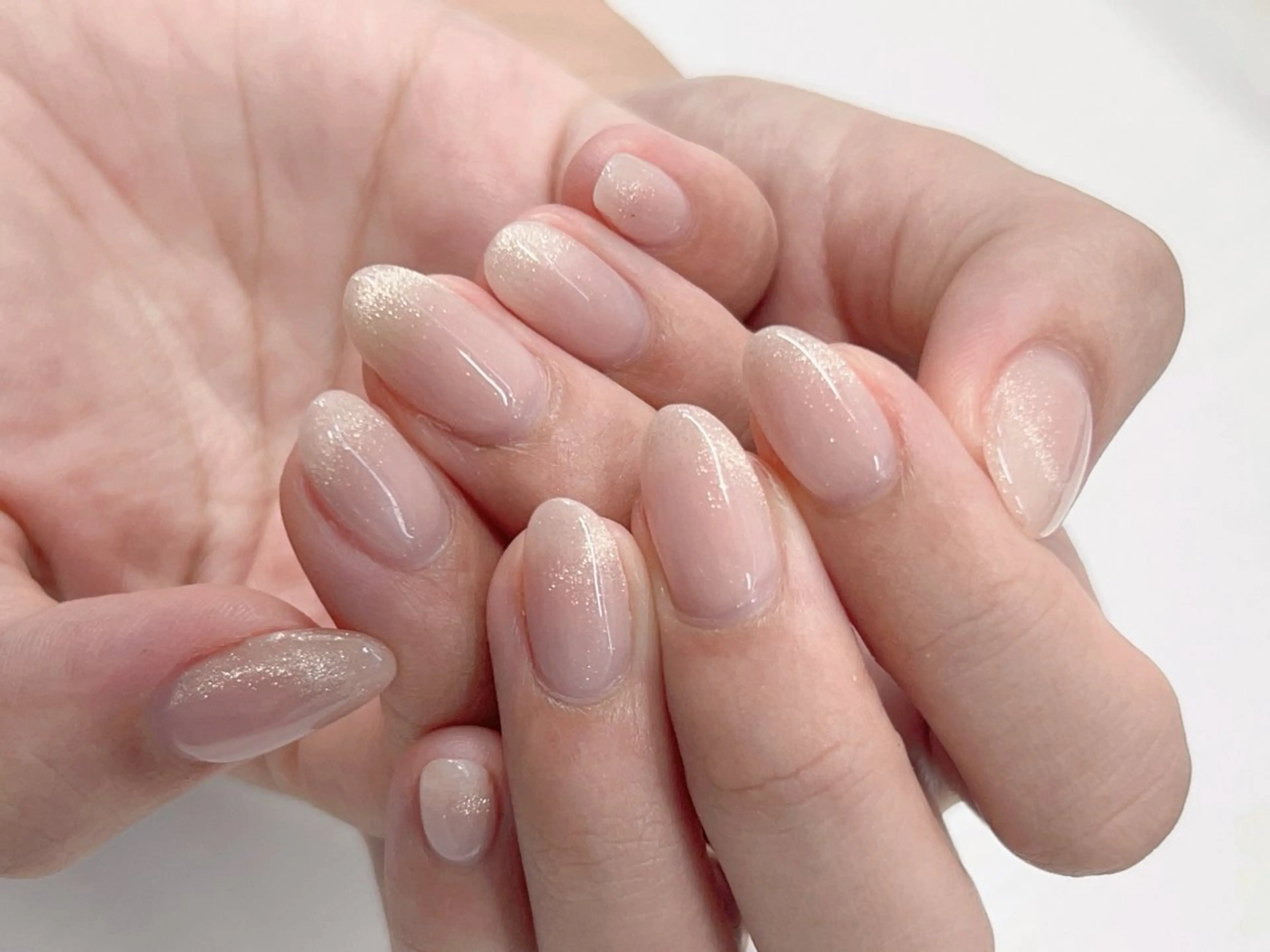 ネイル 桜ネイル フレンチネイル キラキラネイル マグネットネイル オフィスネイル ハンドネイル Forca total studio所属・Forca Airaのネイルデザイン