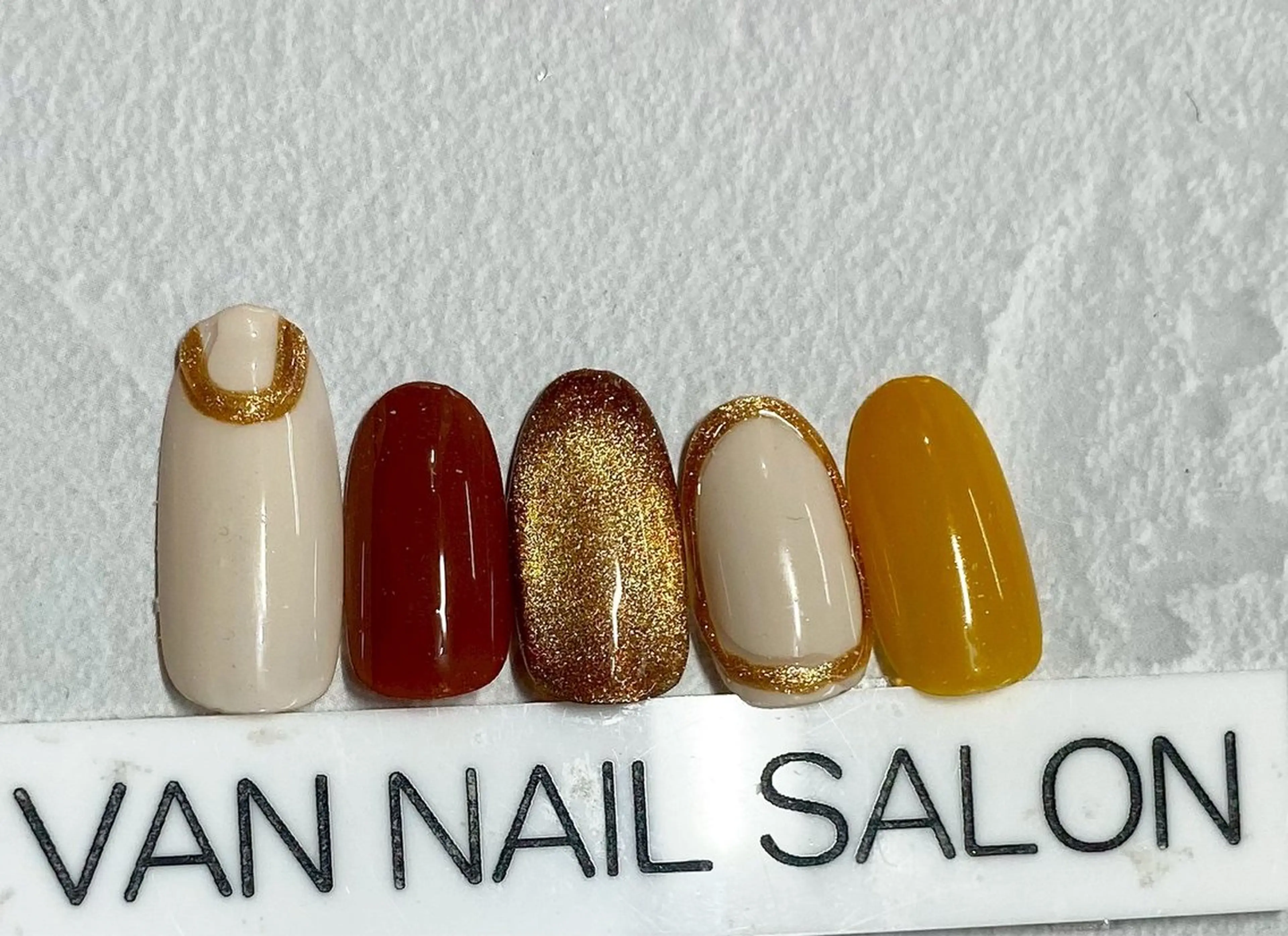 ネイル ハンドネイル Van Nail Salonのネイルデザイン
