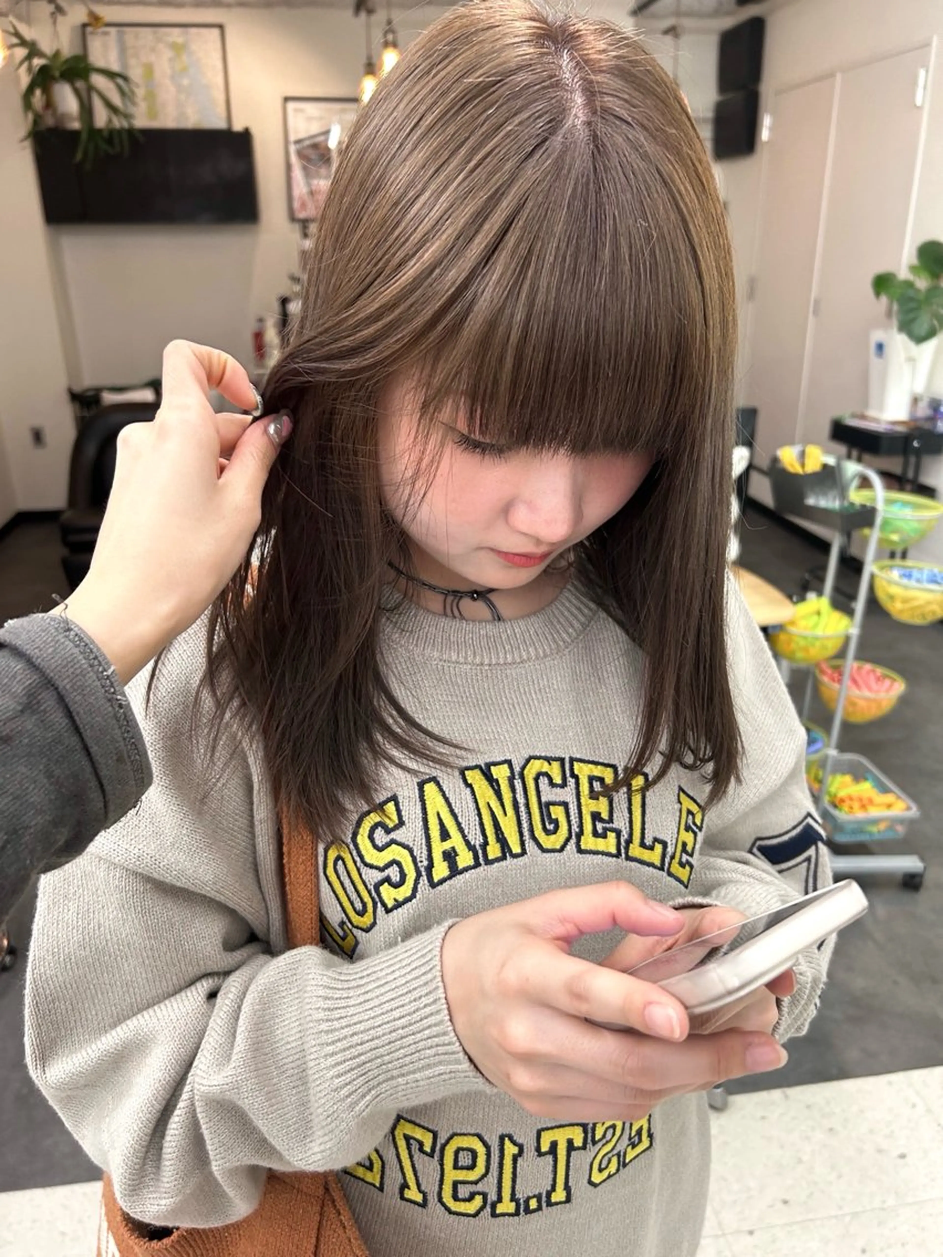 ミディアム ヘアカラー レイヤー・ボブカット ／もえまる🌻のヘアスタイル