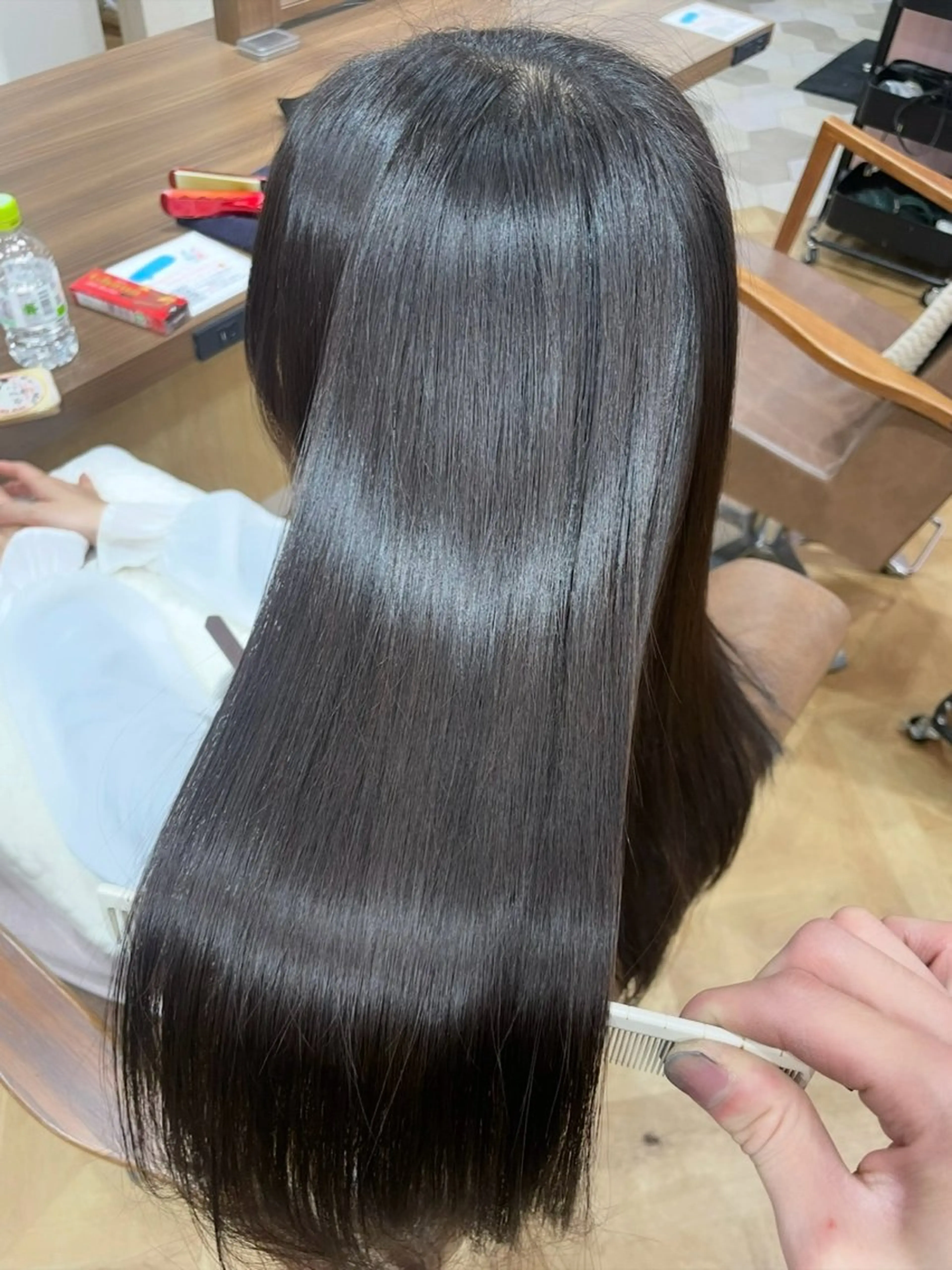 ロング カラー 縮毛矯正 トリートメント ヘアカラー トリートメント 有田 仁志のヘアスタイル