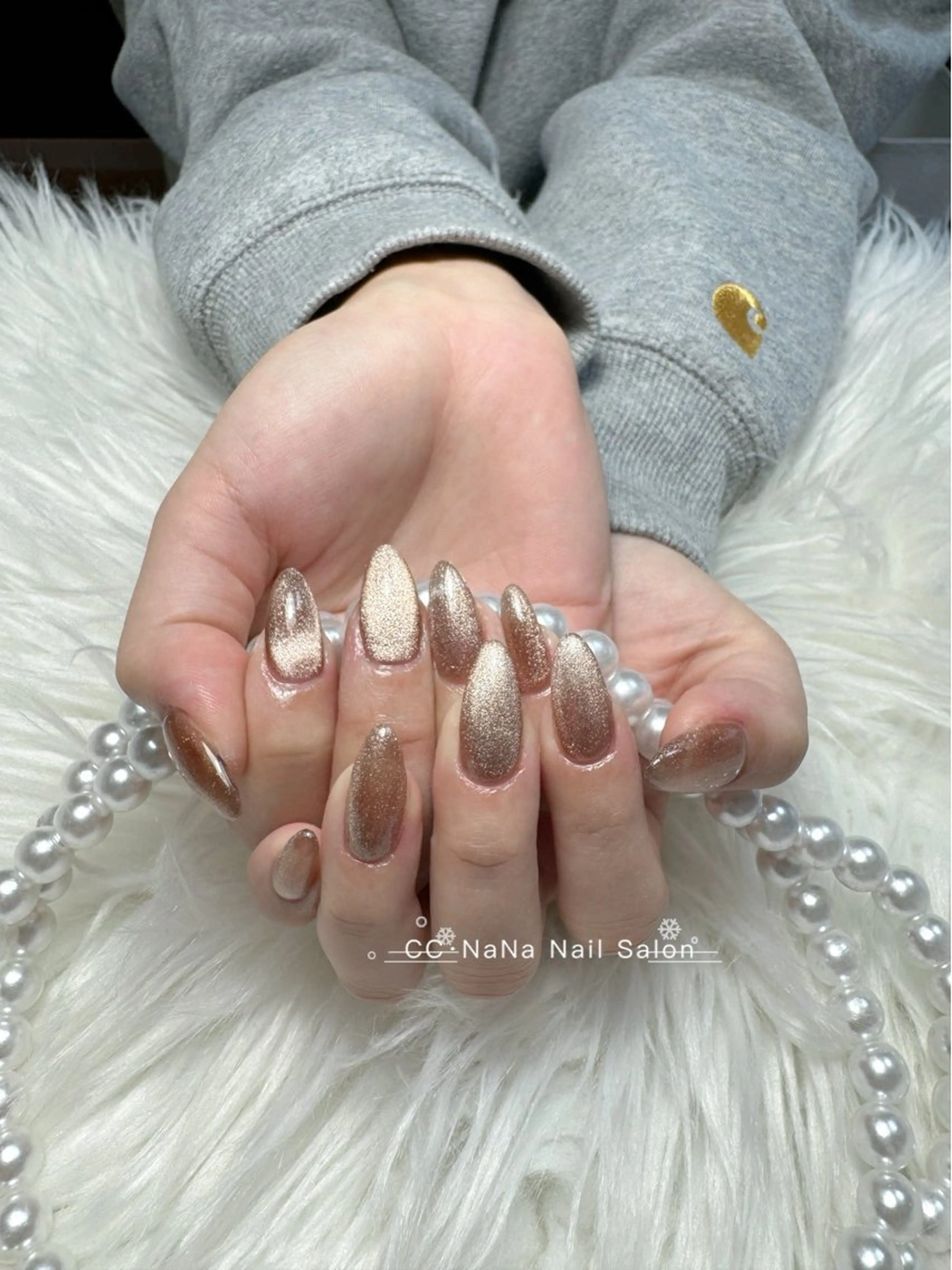 ネイル チークネイル フラッシュネイル ハート キラキラネイル 韓国ネイル ハンドネイル 💎CC・NaNa 韓国風ネイル🌙Cのネイルデザイン