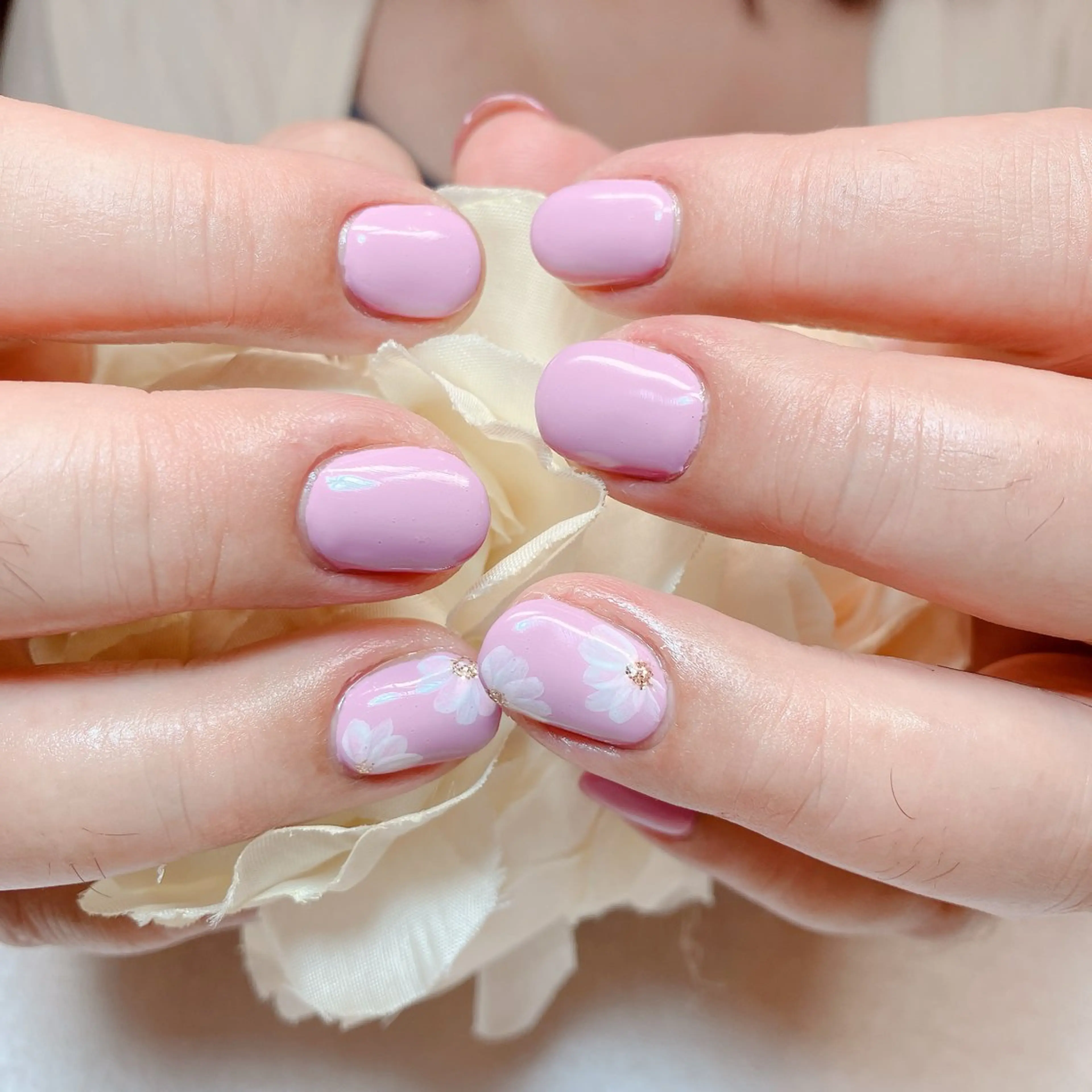 ネイル 綱島 佳恵のネイルデザイン