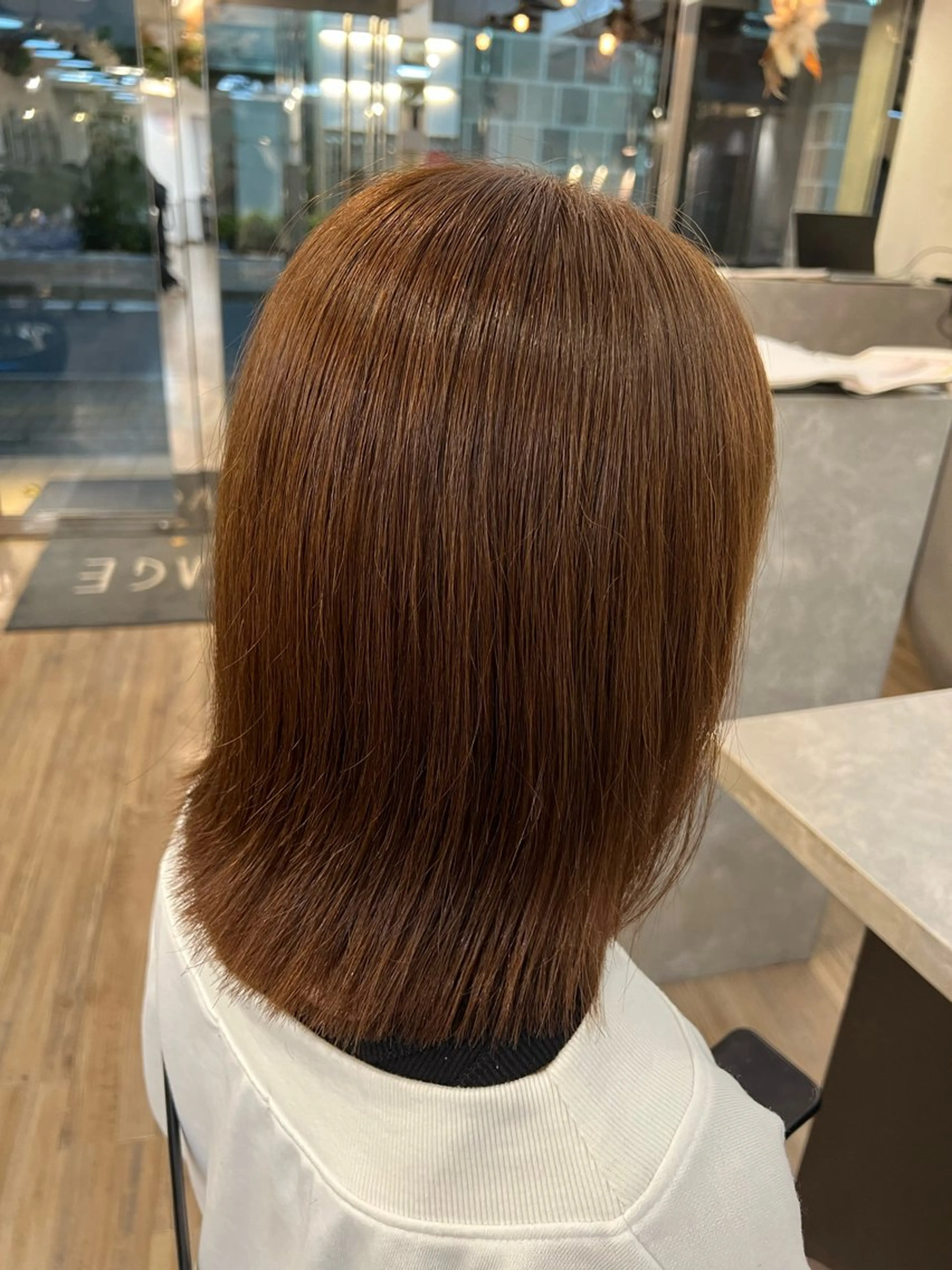 ショート カラー 透明感カラー いぐちしょうた🫧 VISAGEbaskのヘアスタイル