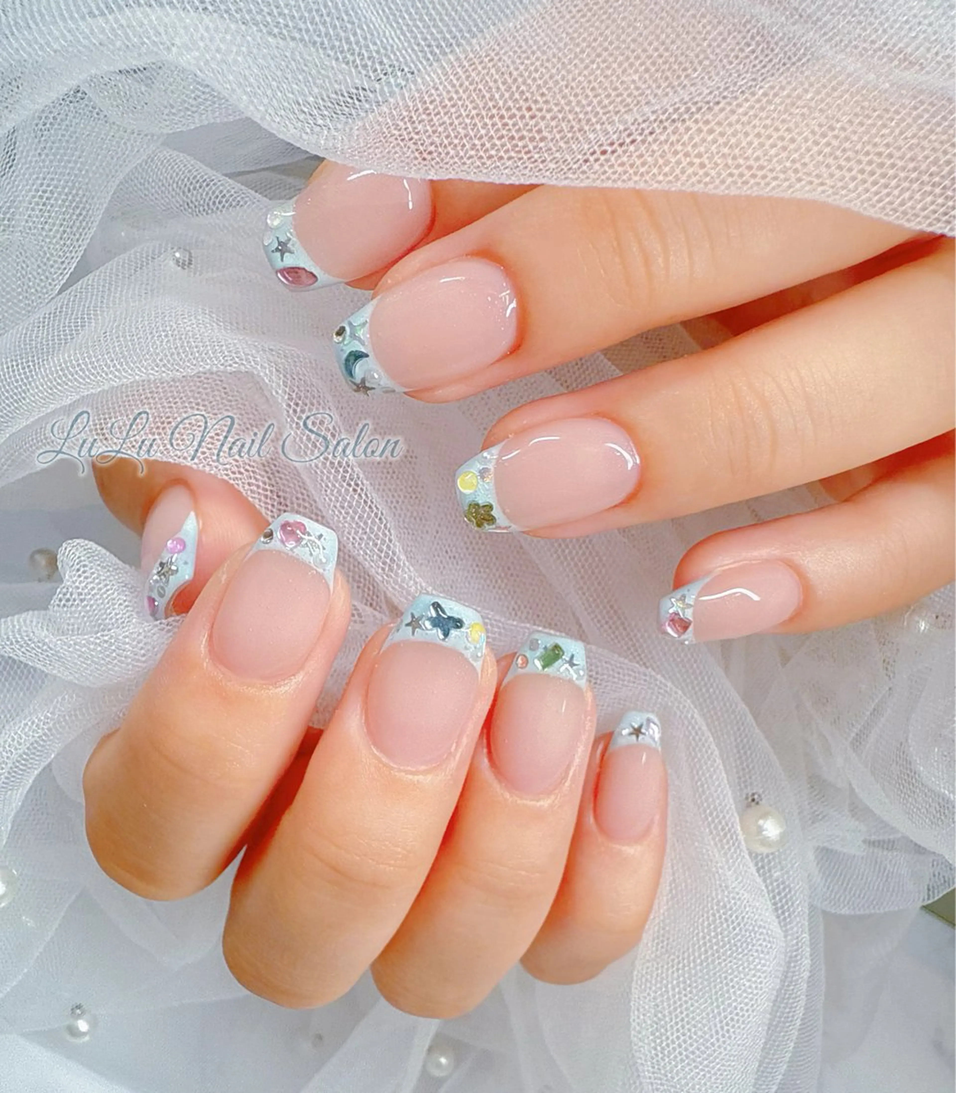 ネイル ハンドネイル LULU Nail  Salon 新宿所属・LU LU NailSalonのネイルデザイン