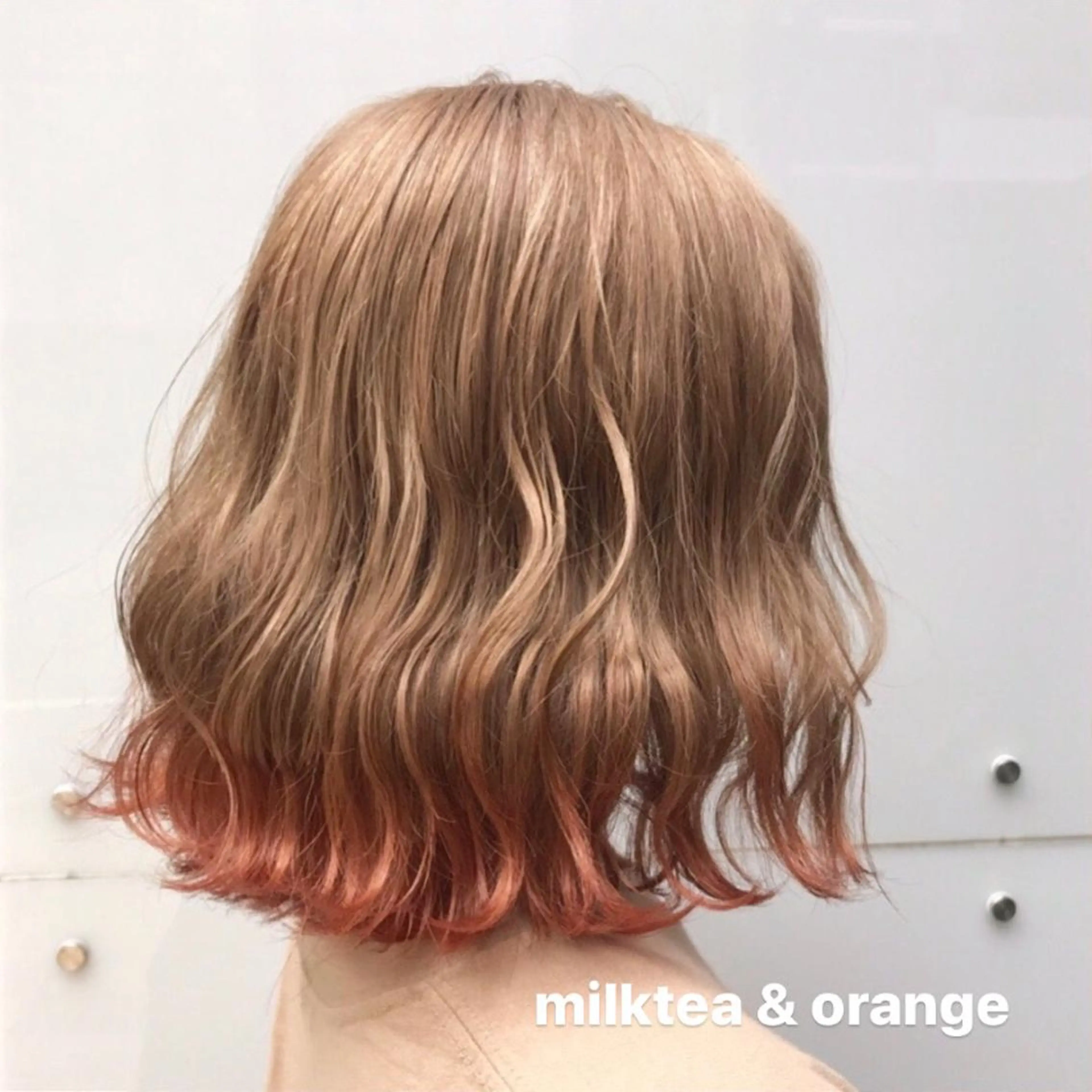 セミロング カラー yuna/ボブカット /ハイトーンカラーのヘアスタイル