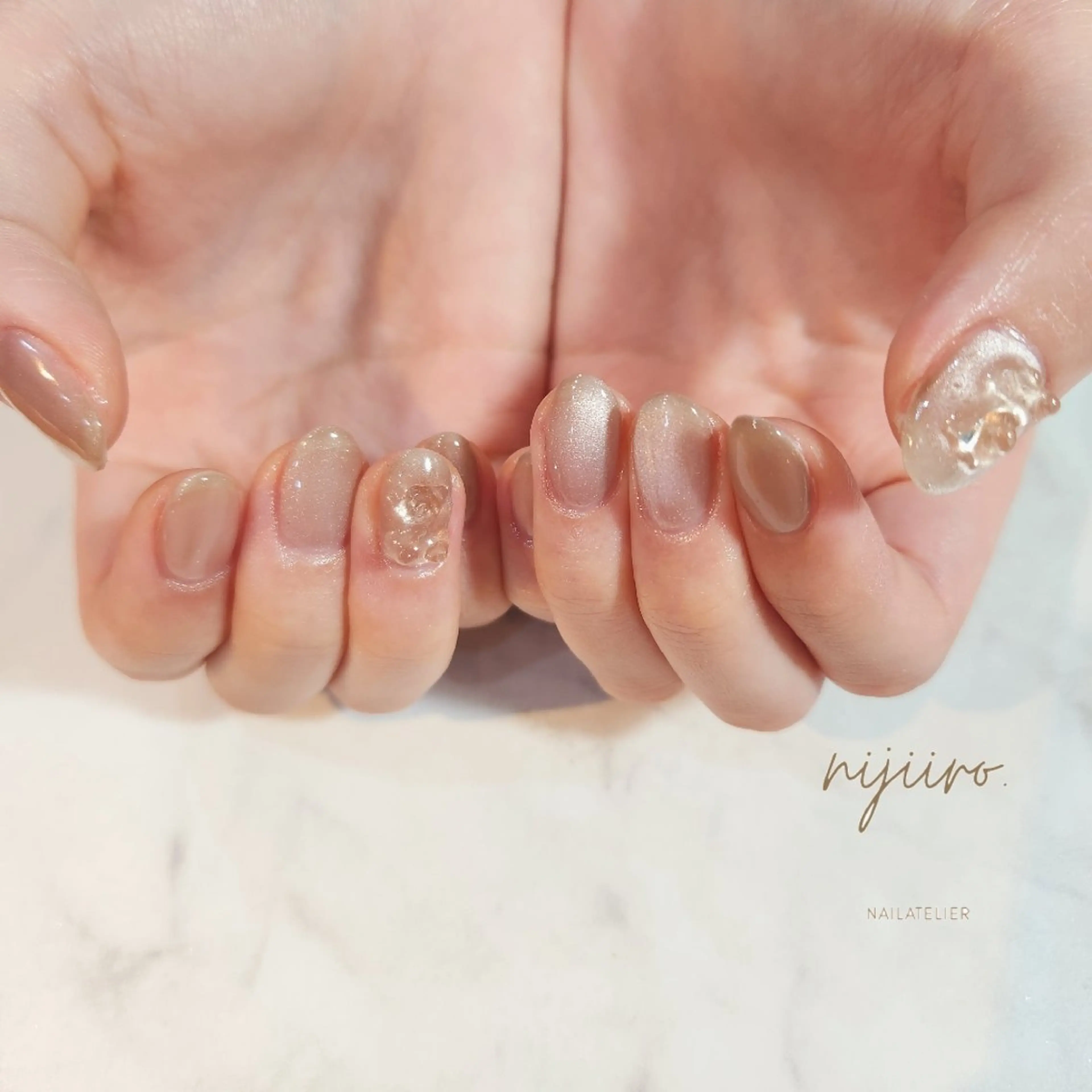 ネイル ハンドネイル nailatelier nijiiro.所属・nijiiro🌈 サトウのネイルデザイン
