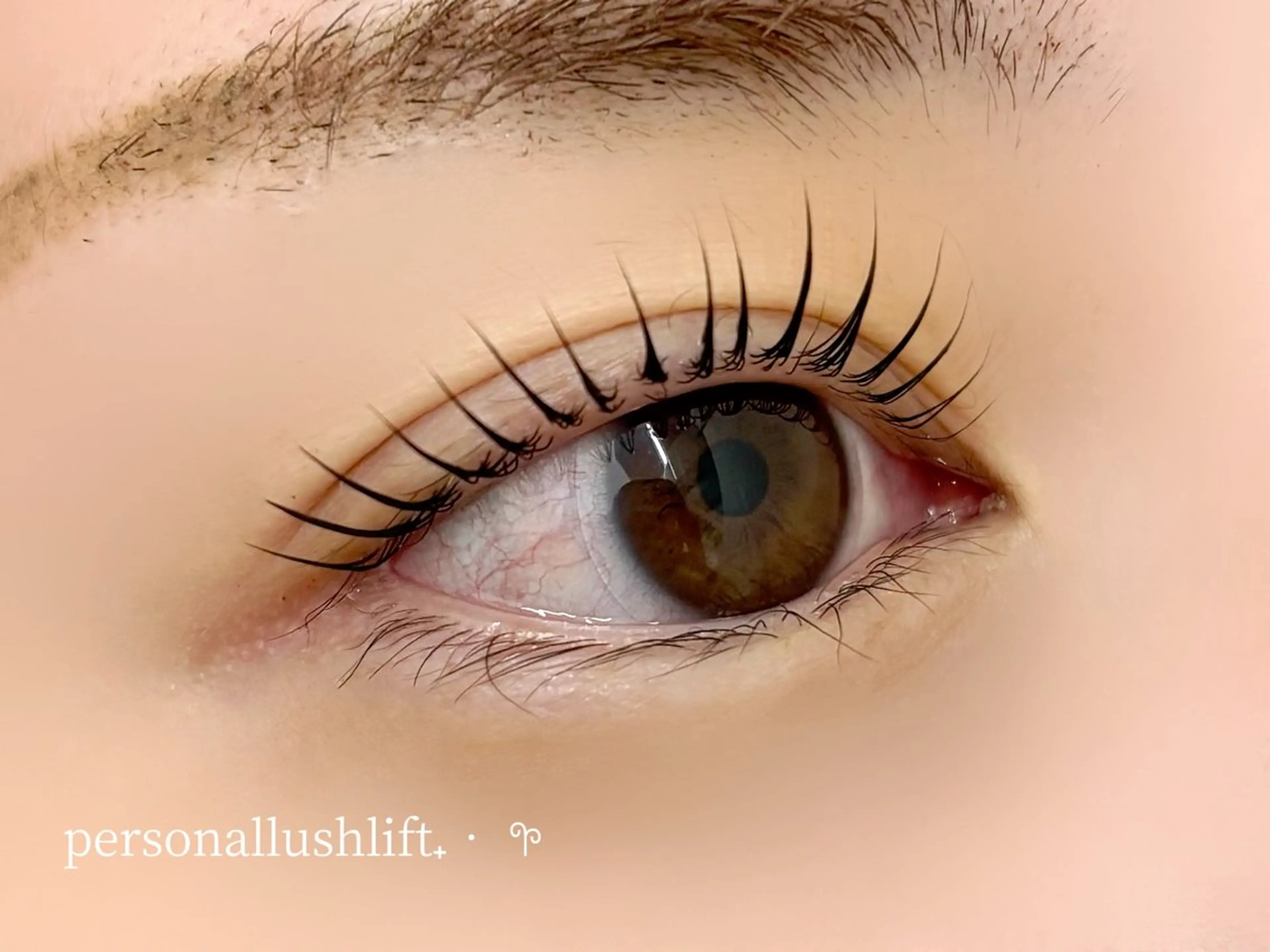 マツエク・マツパ emelu 山本の眉毛・アイブロウイメージ