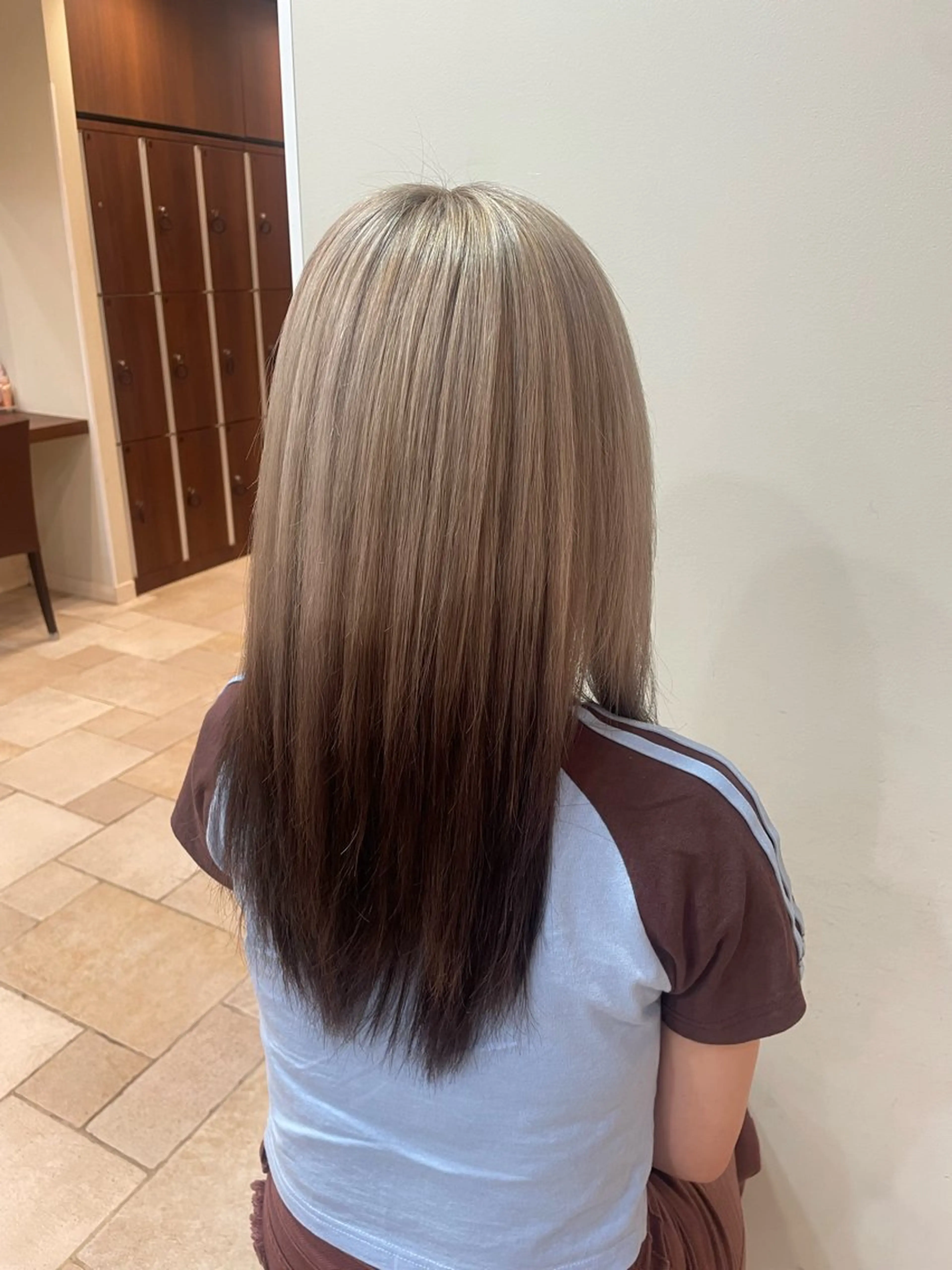 セミロング ヘアカラー トリートメント ハイトーン/ ケアカラー宮内萌のその他イメージ