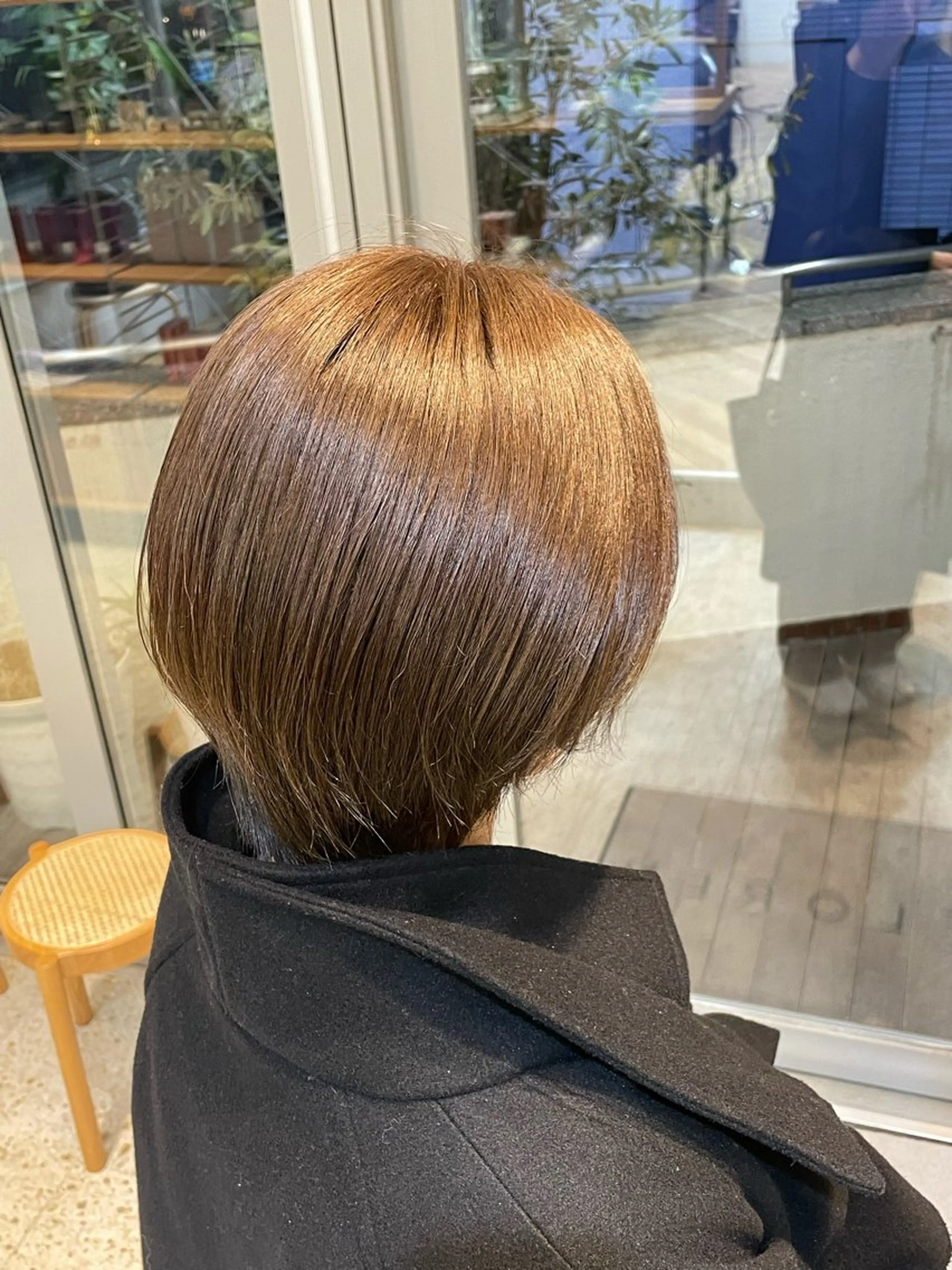 ショート カラー ブラウンカラー 透明感カラー ピンクカラー ピンクブラウン ヘアカラー FLOREN所属・土橋 香のヘアスタイル