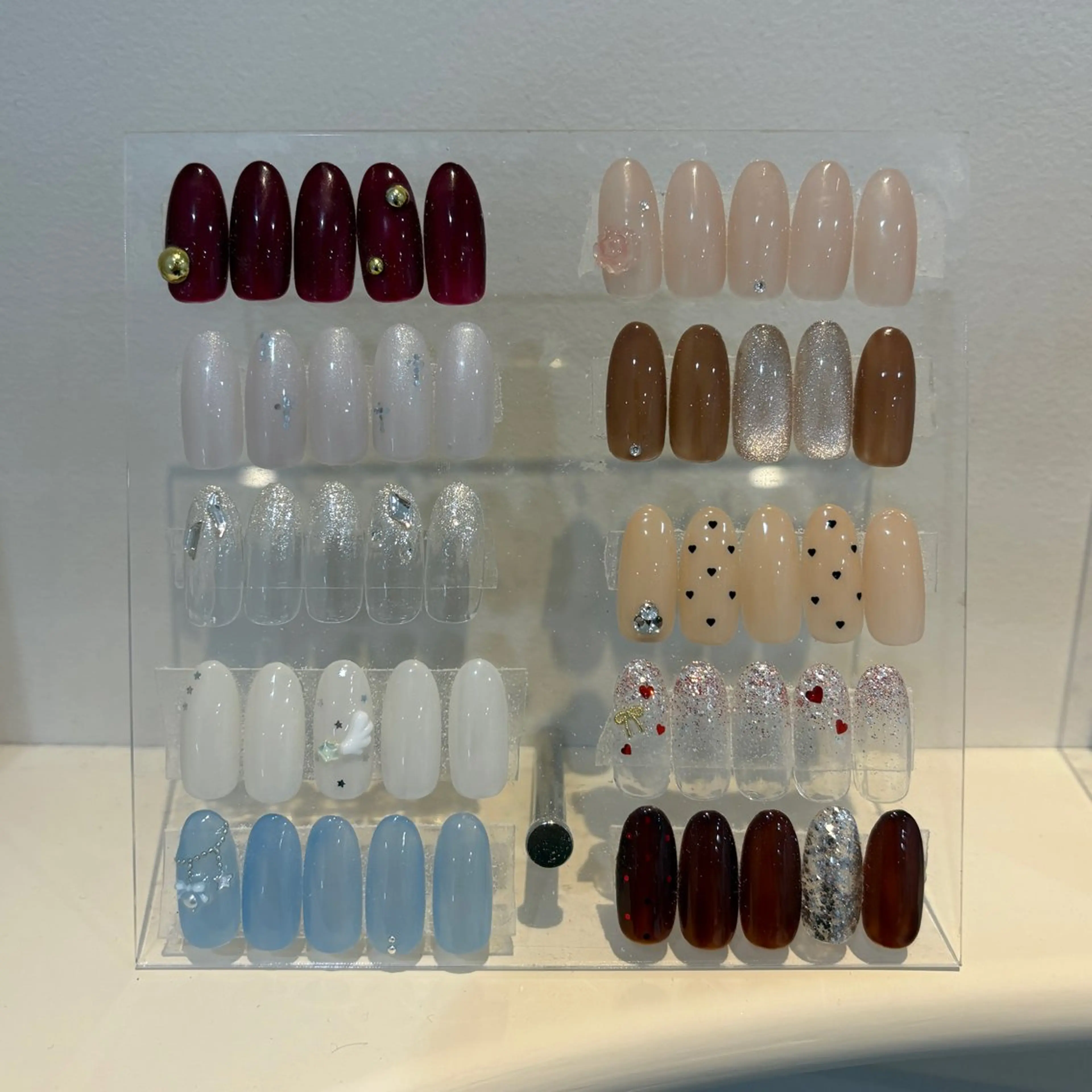 ネイル シンプルネイル ハンドネイル h i n a 🪽のネイルデザイン