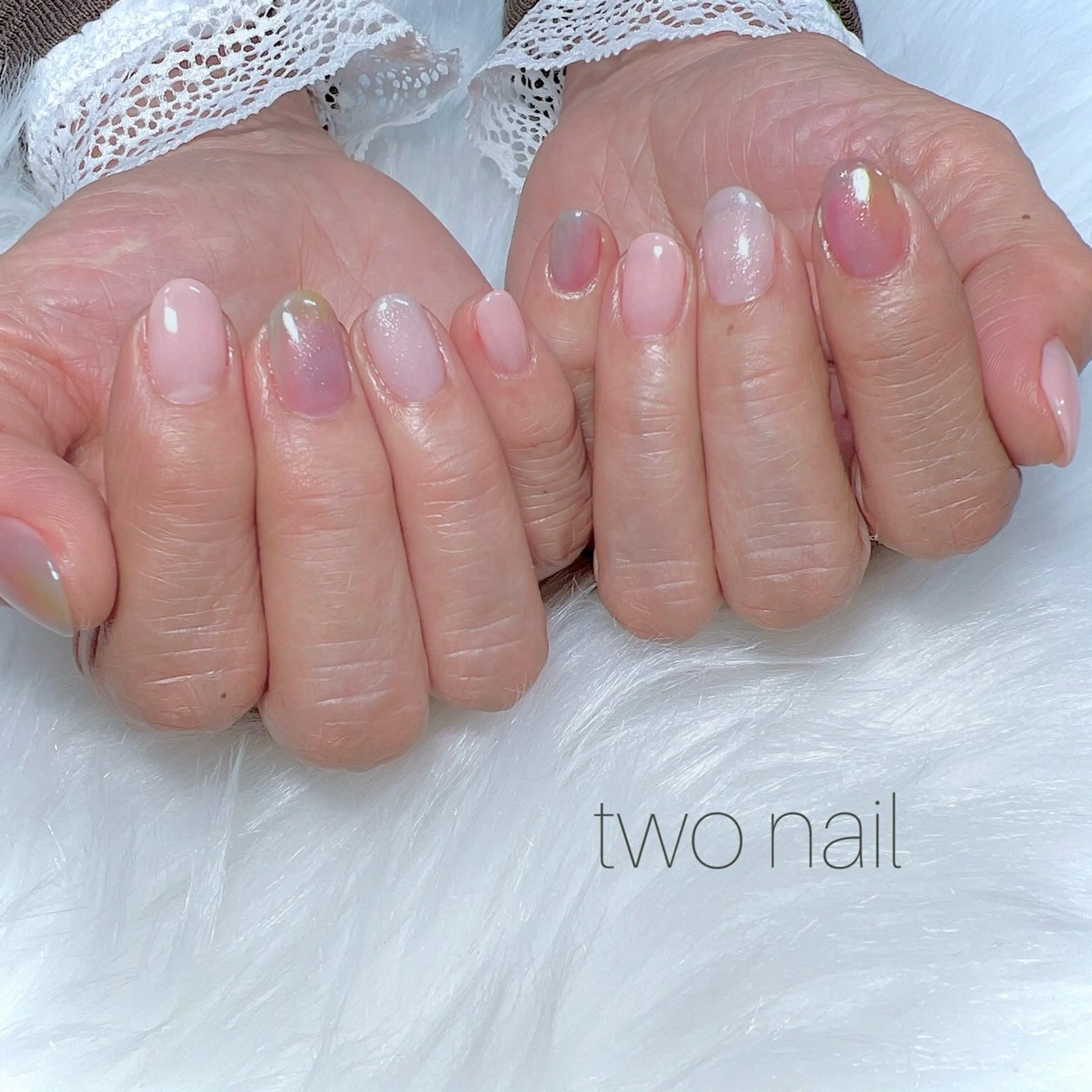 ネイル アートネイル ネイルチップ ホワイト ハンドネイル two nailのネイルデザイン