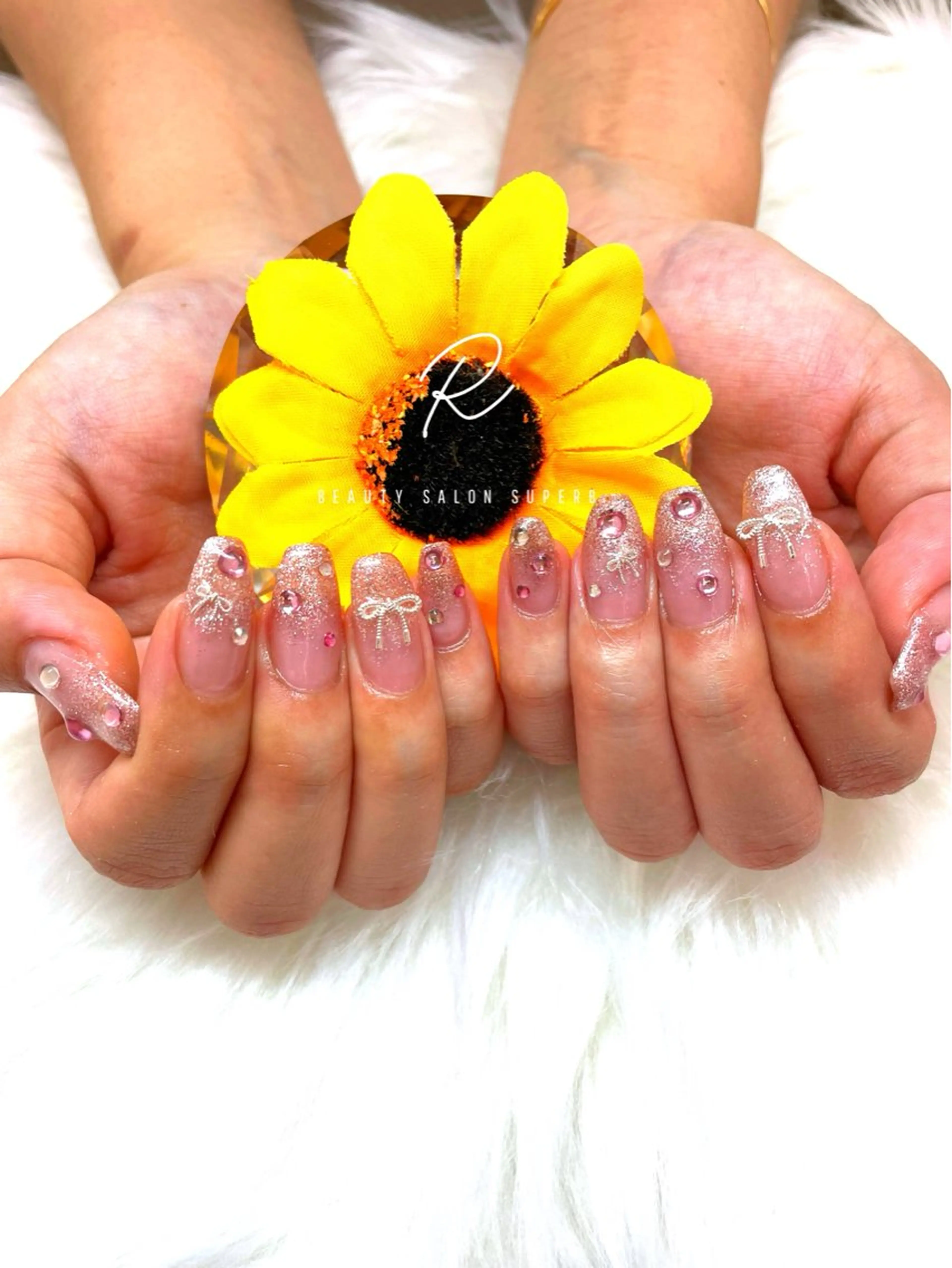 ネイル R MIIのネイルデザイン