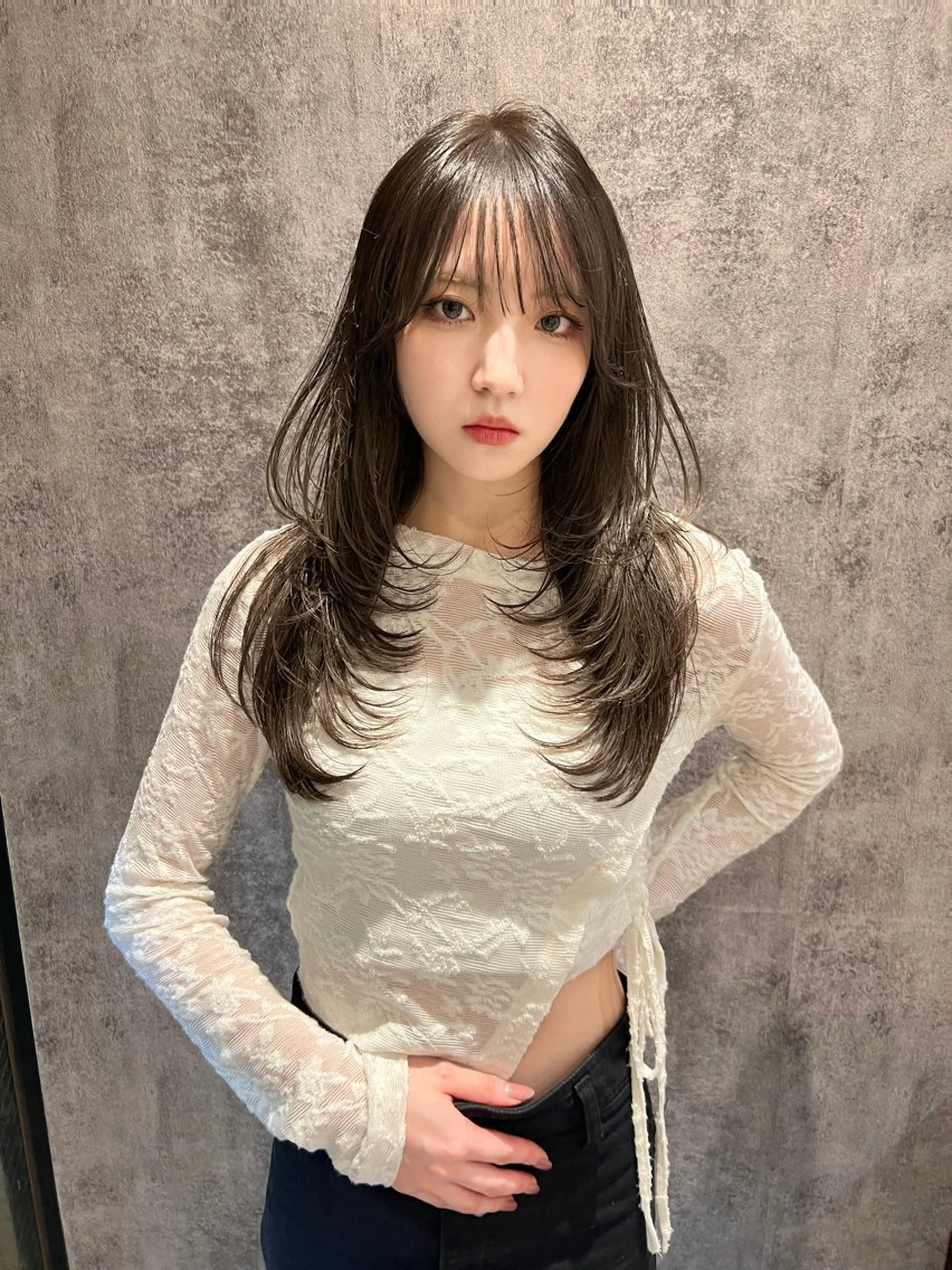 ロング 1st.所属・篠塚 純のヘアスタイル