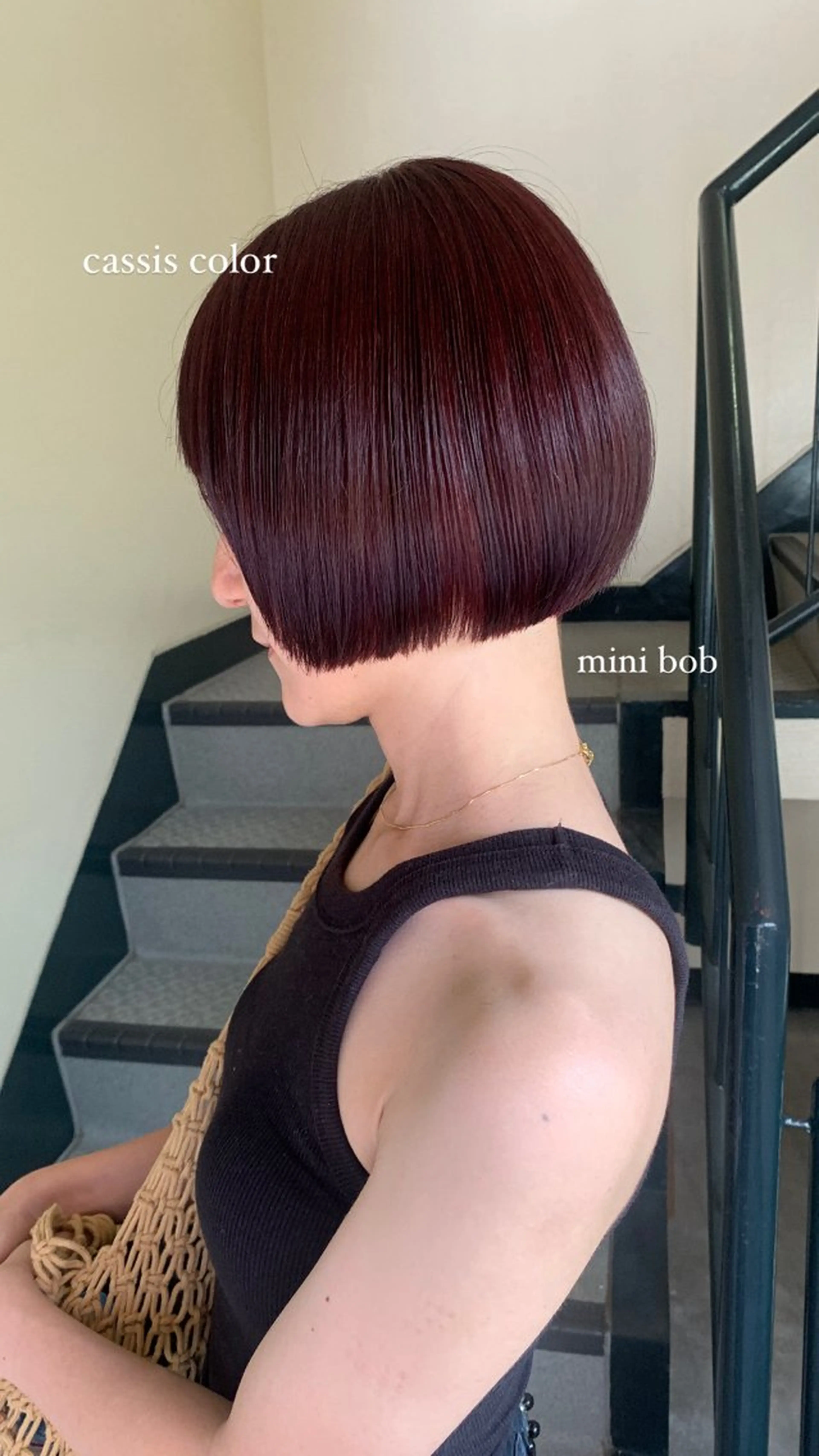 ショート カラー riho🪻暗髪/ 色持ちがいいカラーのヘアスタイル