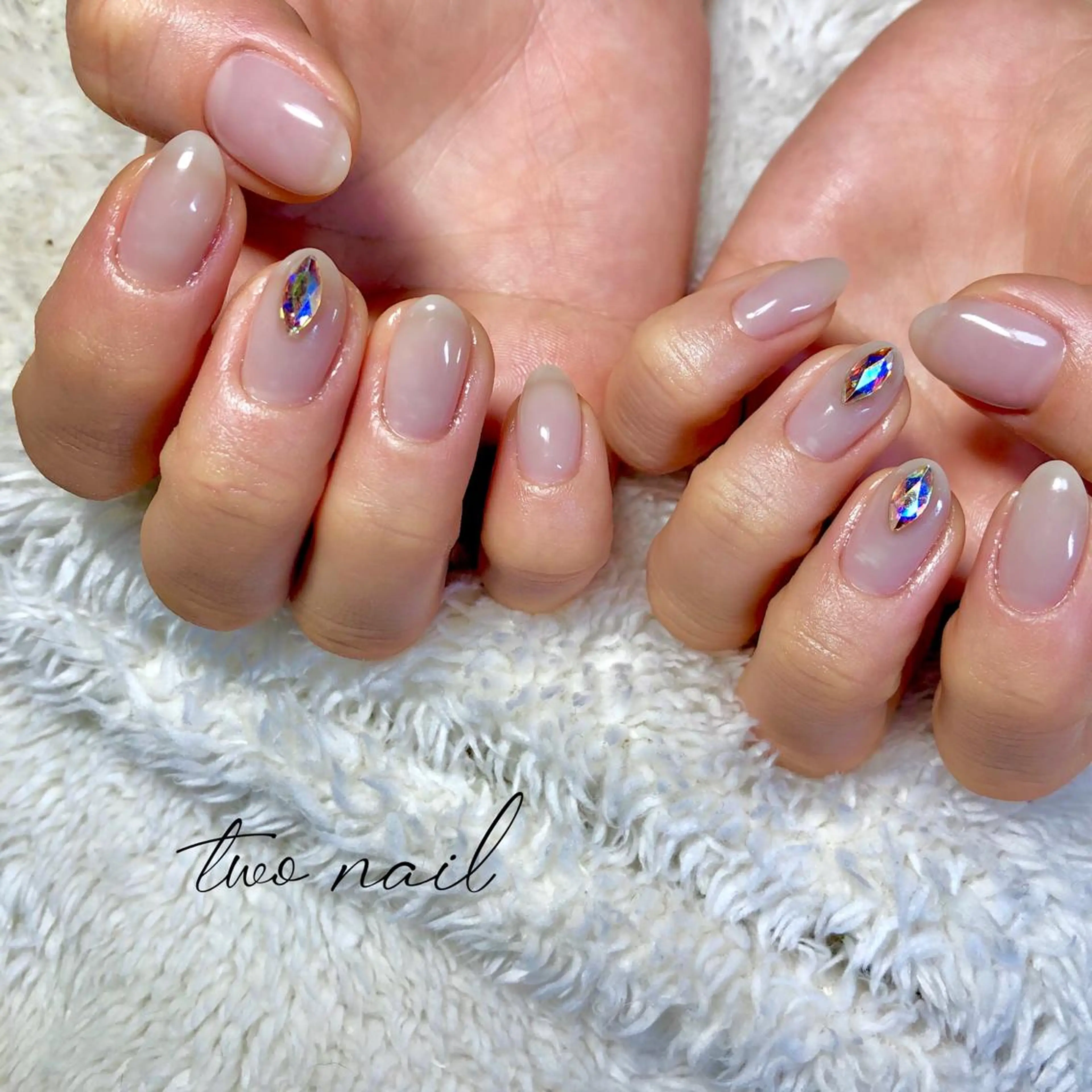 ネイル アートネイル フットネイル ハート ニュアンスネイル ホワイト ハンドネイル two nailのネイルデザイン