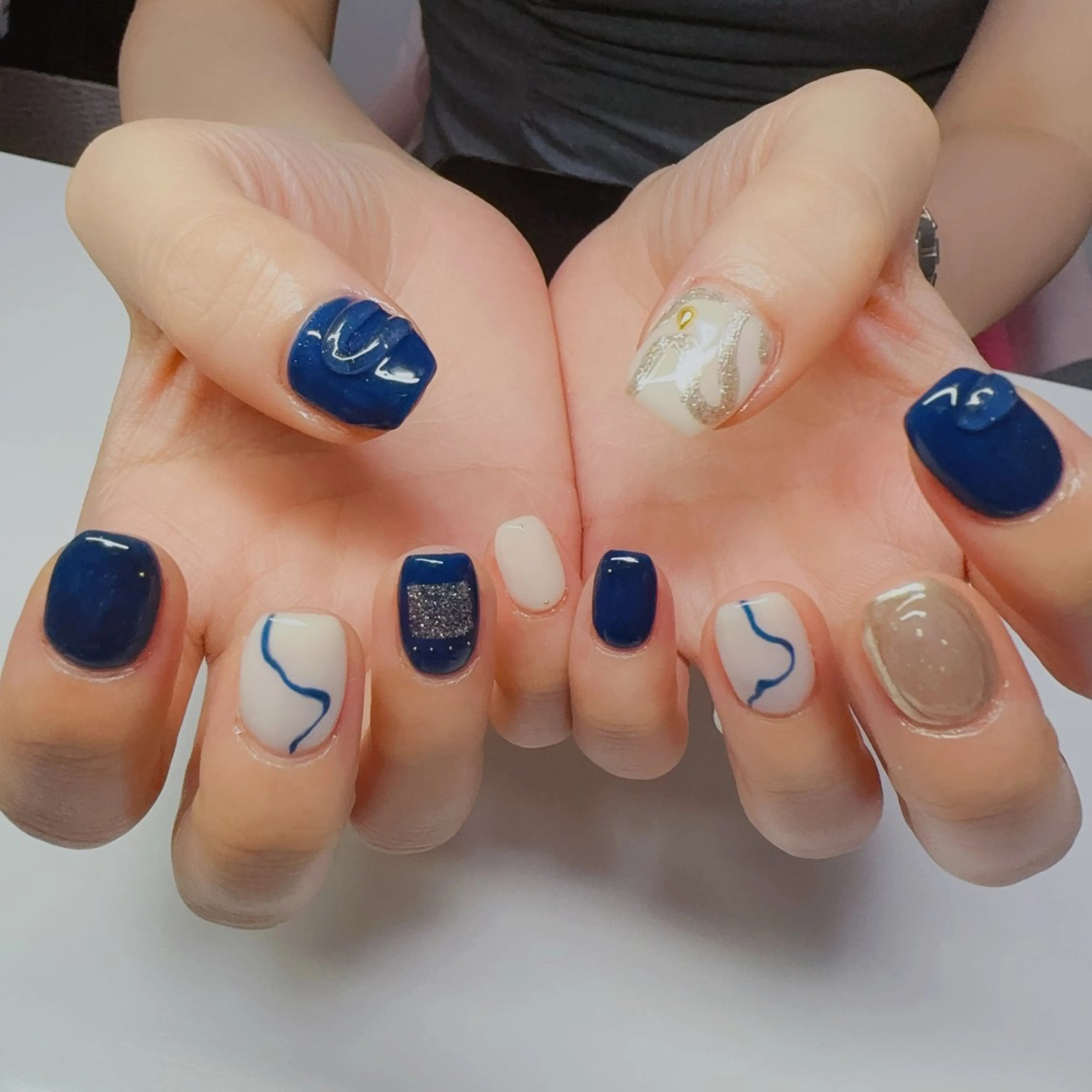 ネイル ハンドネイル YUYI.nail salonのネイルデザイン