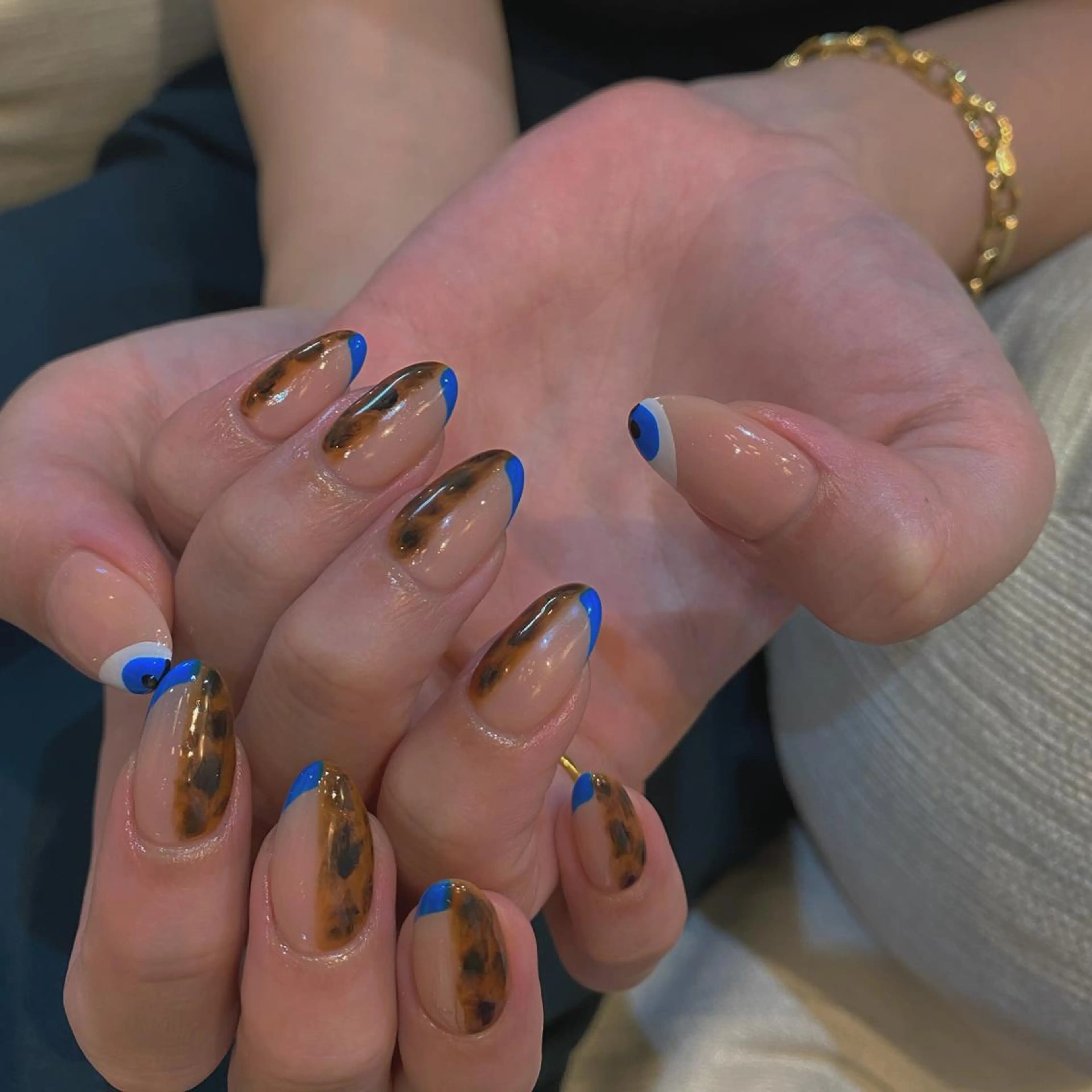 ネイル アニマル柄 フレンチネイル 🌼大西洋子 laughl🌼のネイルデザイン