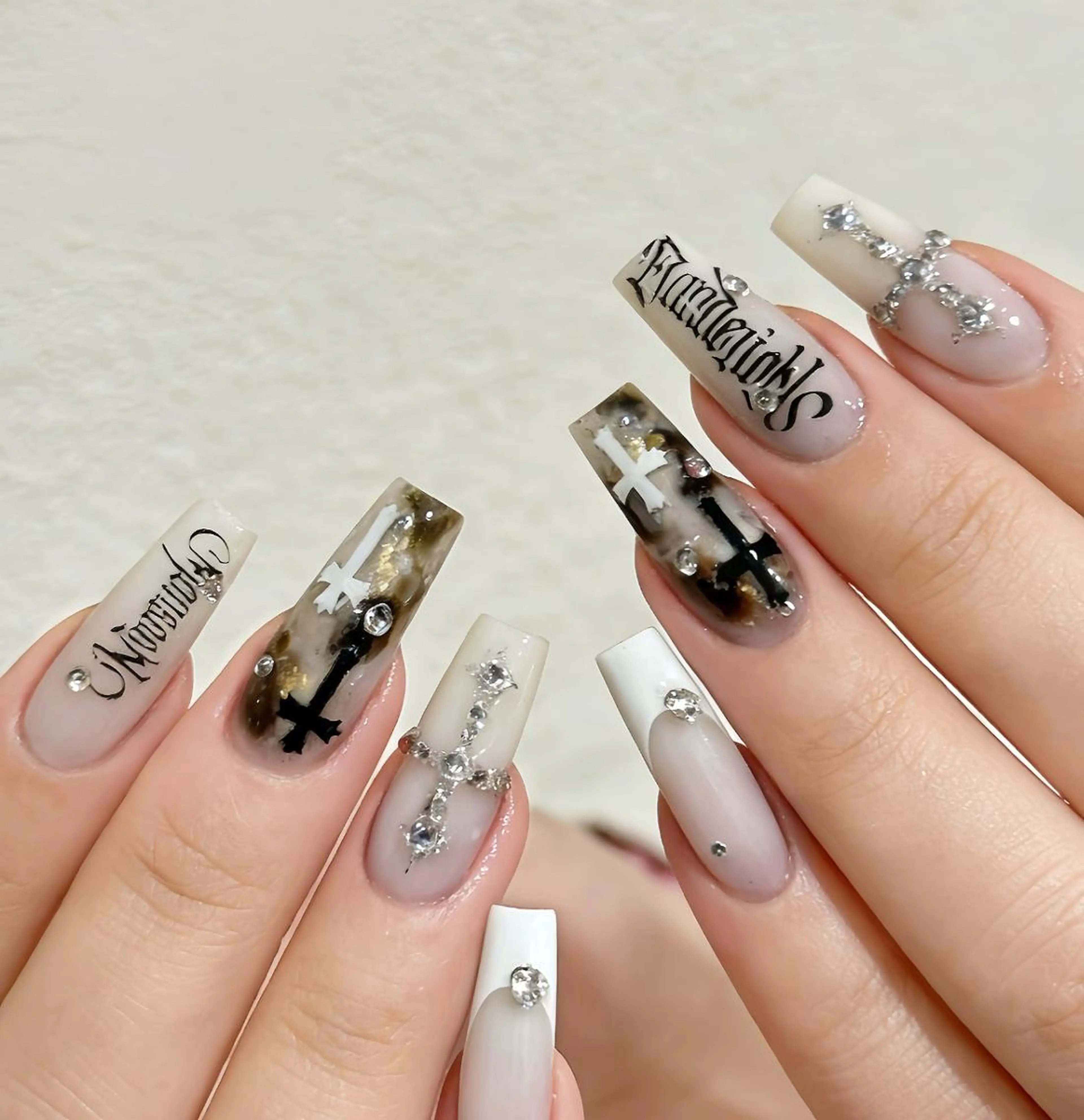 ネイル ハンドネイル 🎀 NaNa_nailのネイルデザイン