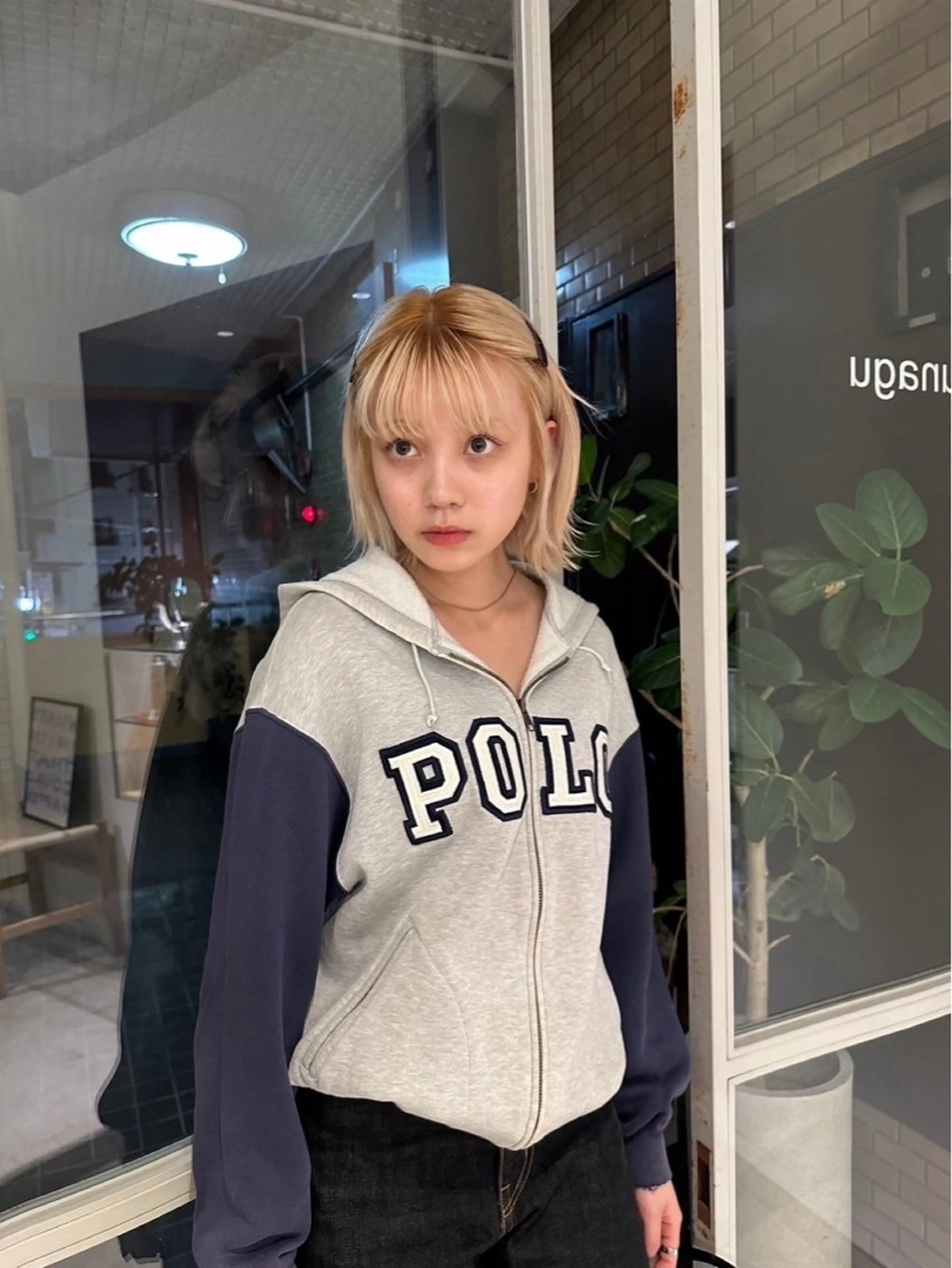 カラー ブリーチ ハイトーンカラー ボブ 南部 綾音のヘアスタイル