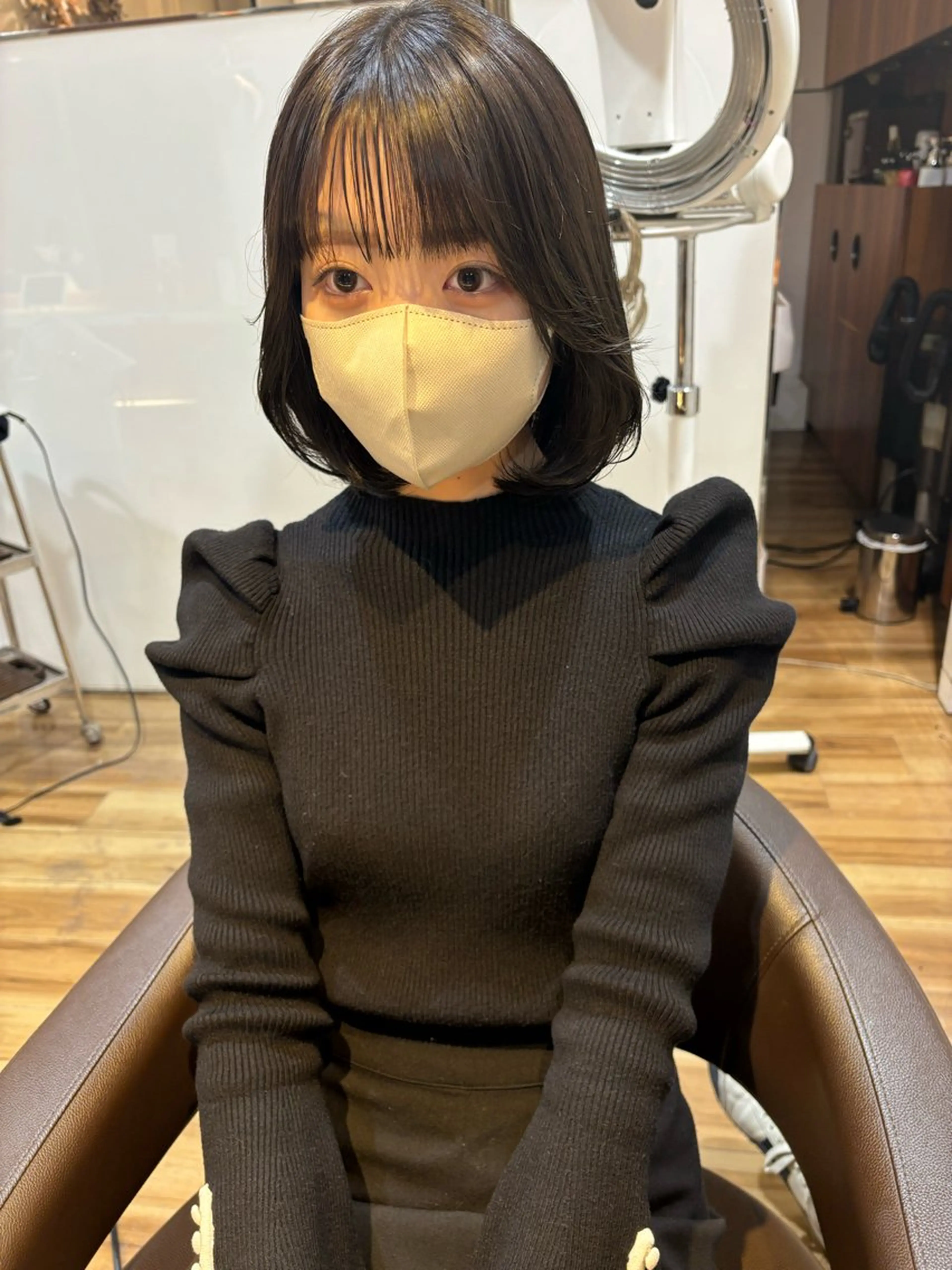 ショート カラー オリーブカラー ボブ カット ヘアカラー レイヤーカット /透明感/千葉怜寿のヘアスタイル