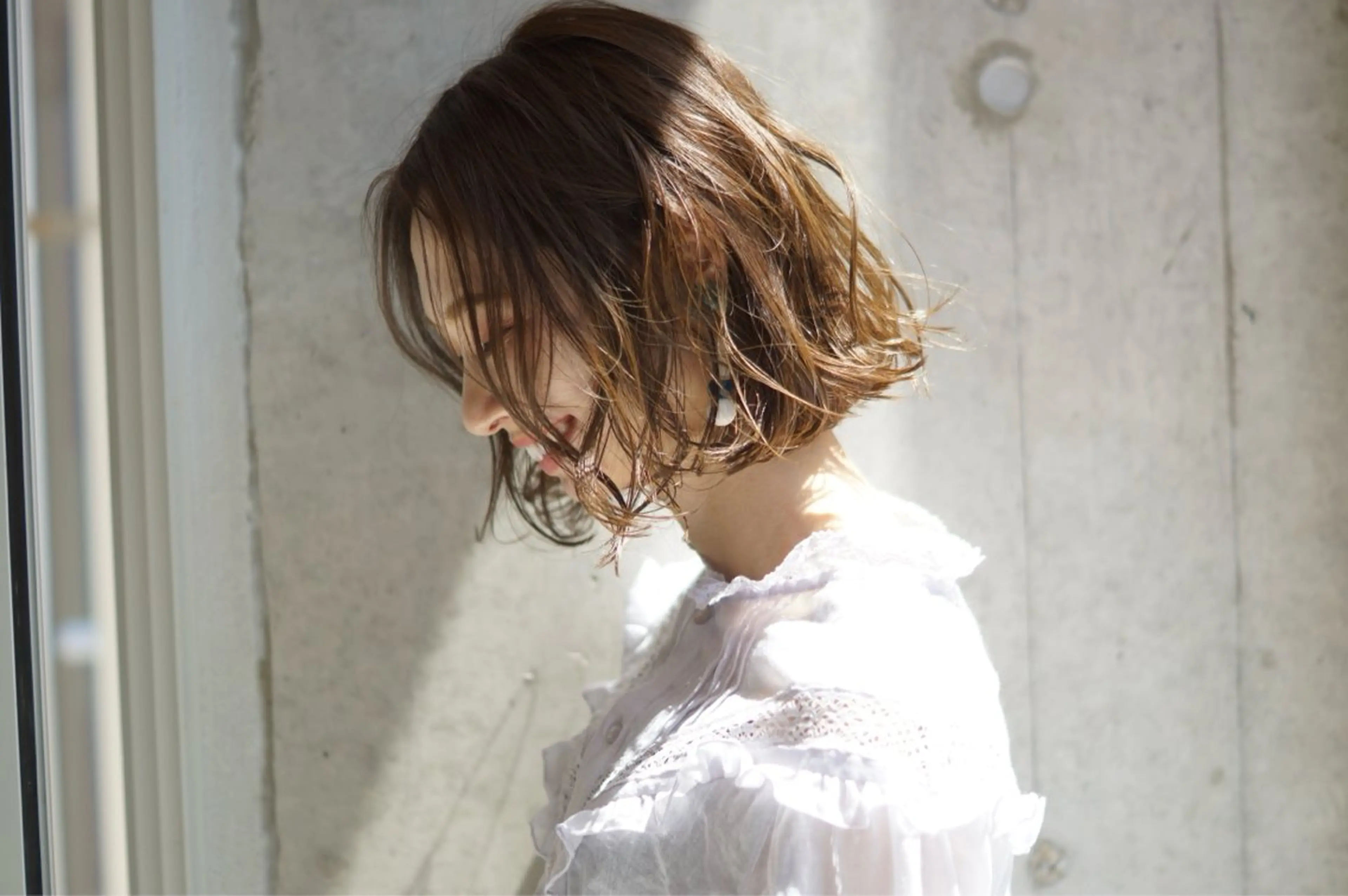 ミディアム カット ヘアカラー トリートメント hoNua. 栄/透明感カラーのヘアスタイル